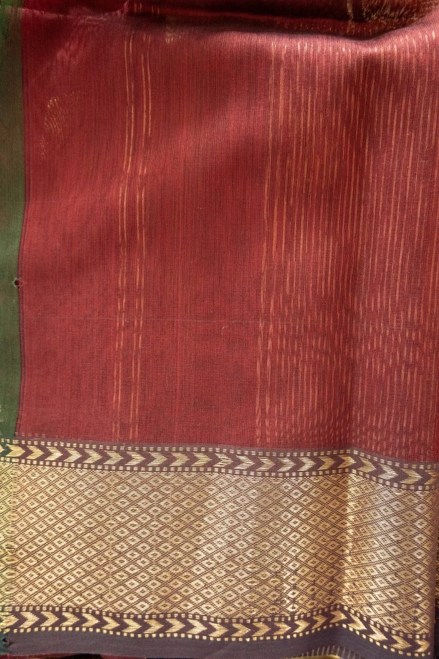 oxblood-red-in-maheshwari-weave-8.jpg