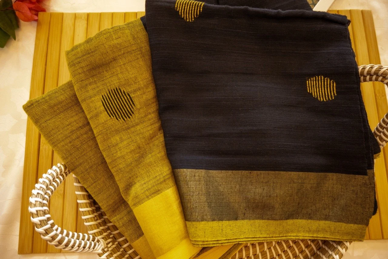 ebony-black-with-mustard-pallu-linen-cotton-2.jpg
