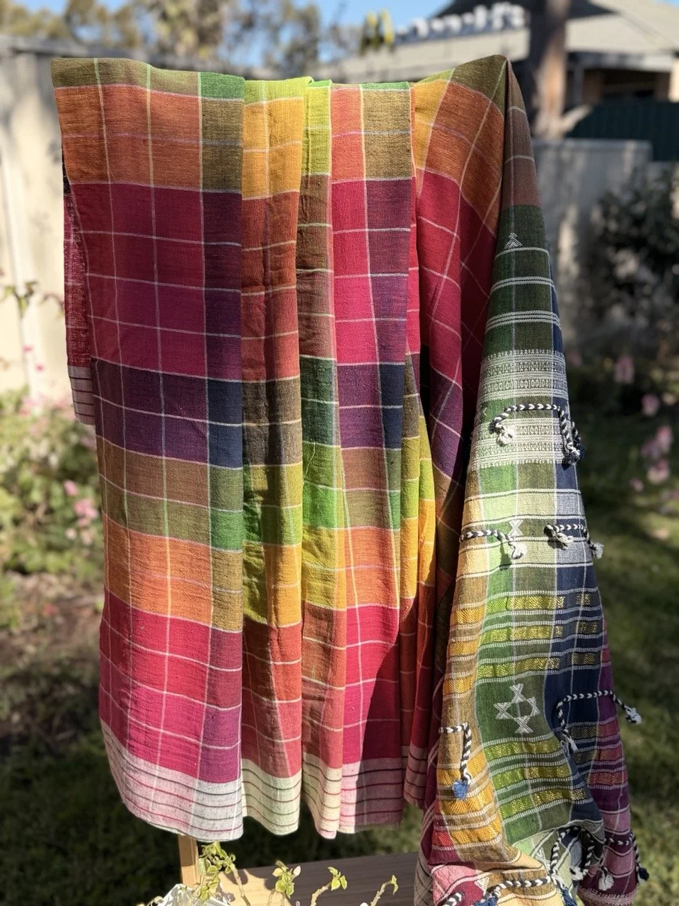 magenta-check-in-bhujodi-weave-3.jpg