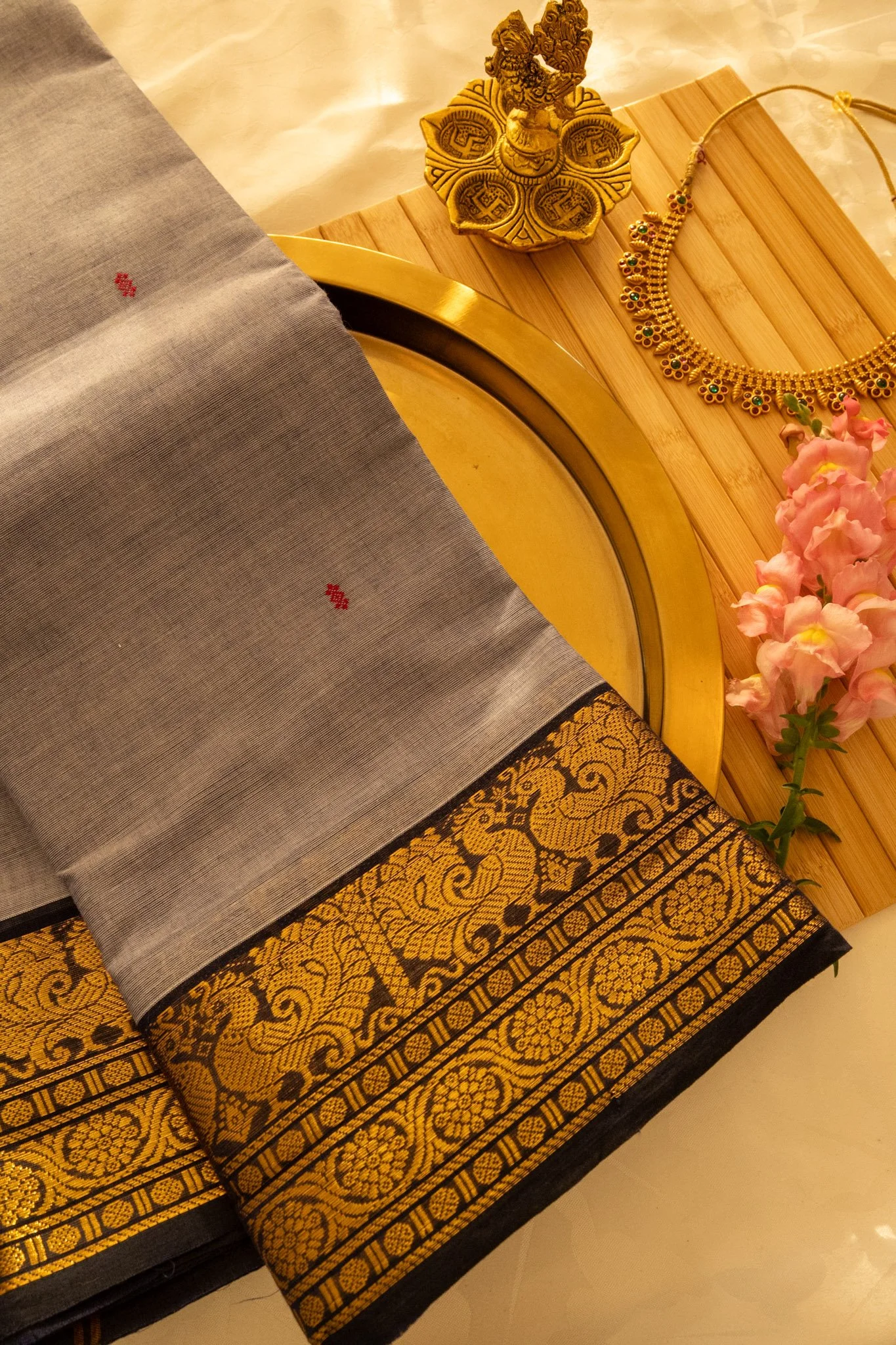Mid grey with black border - Nadhi | The Saree Store