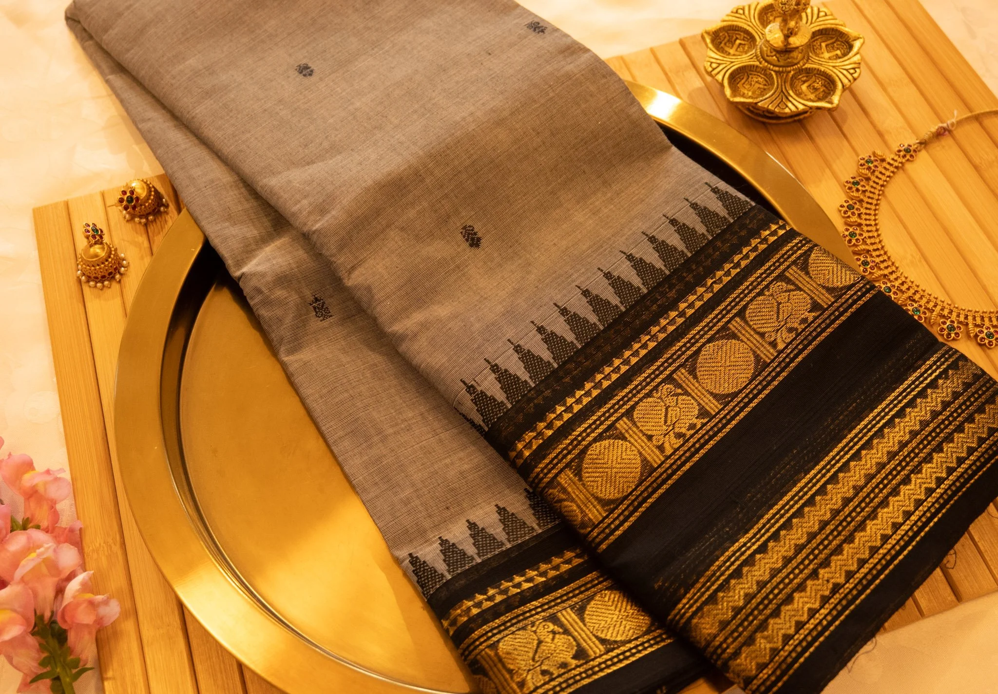 Sand beige with black border - Nadhi | The Saree Store