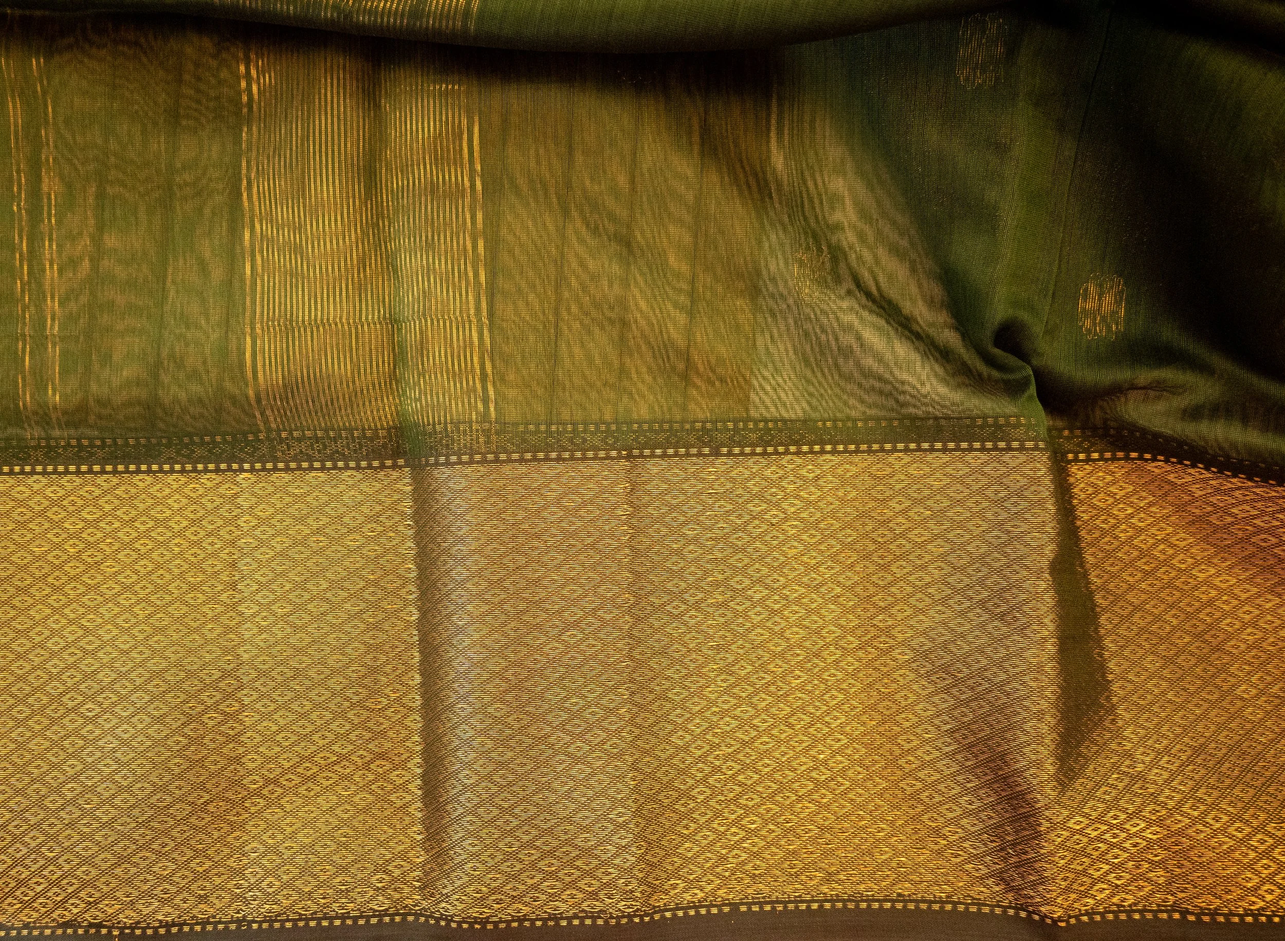 Woodland Green in Maheshwari weave - Nadhi | The Saree Store