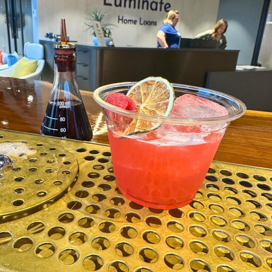 Thanks to @luminate_home_loans for having Equal Parts as the bartending service at your recent event! We had a great time serving guests cocktails like the specialty Luminate Gimlet. 🍹

This yummy cocktail (pictured) featured vodka, Thai basil, rasp