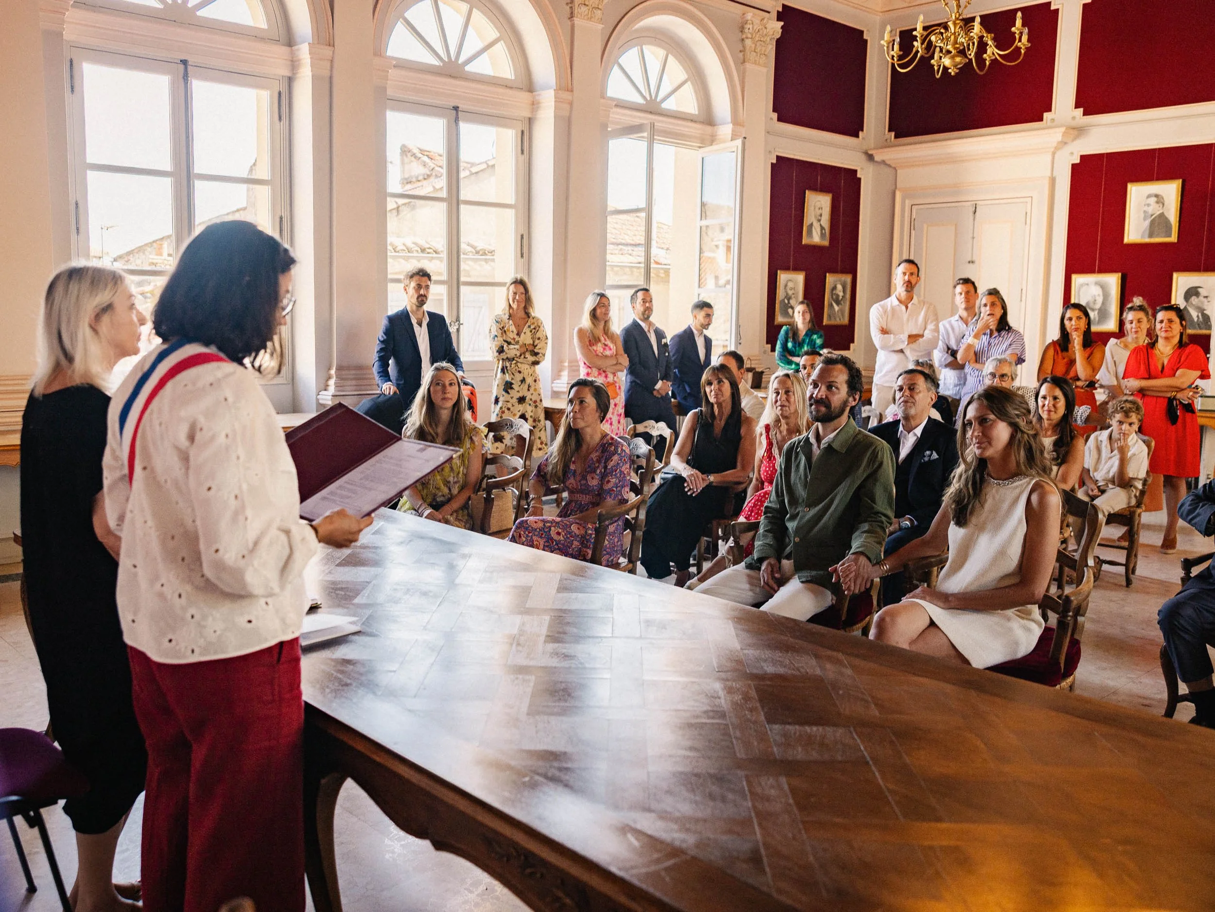 Julie&Charles-Henry-Mairie-LucasCerri-53.jpg