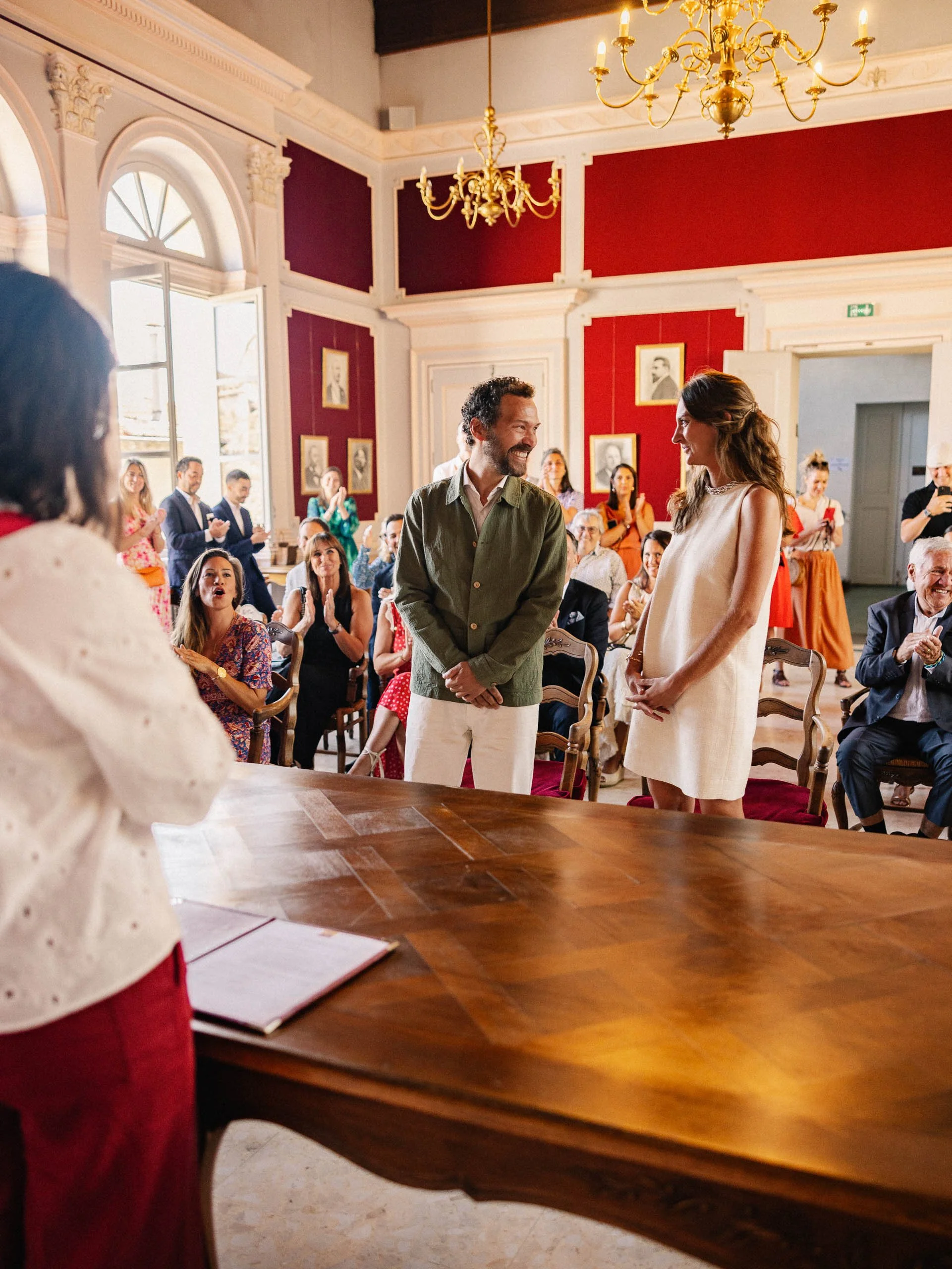 Julie&Charles-Henry-Mairie-LucasCerri-57.jpg