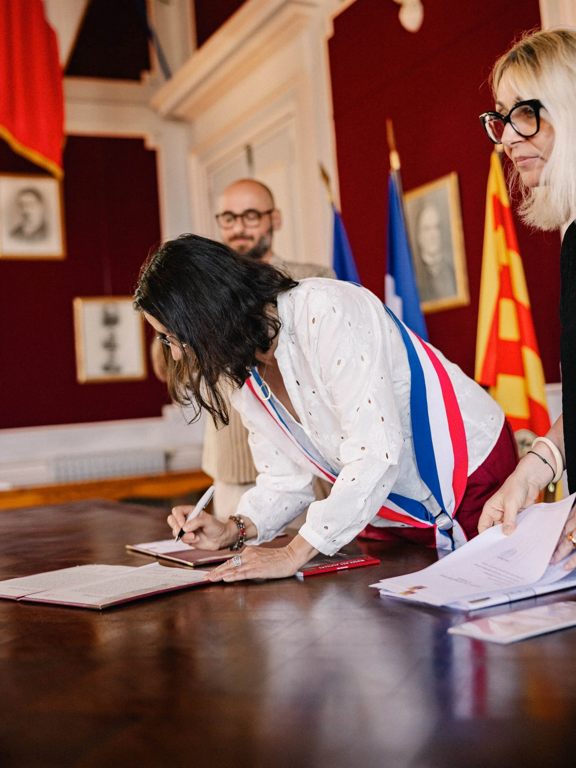 Julie&Charles-Henry-Mairie-LucasCerri-77.jpg
