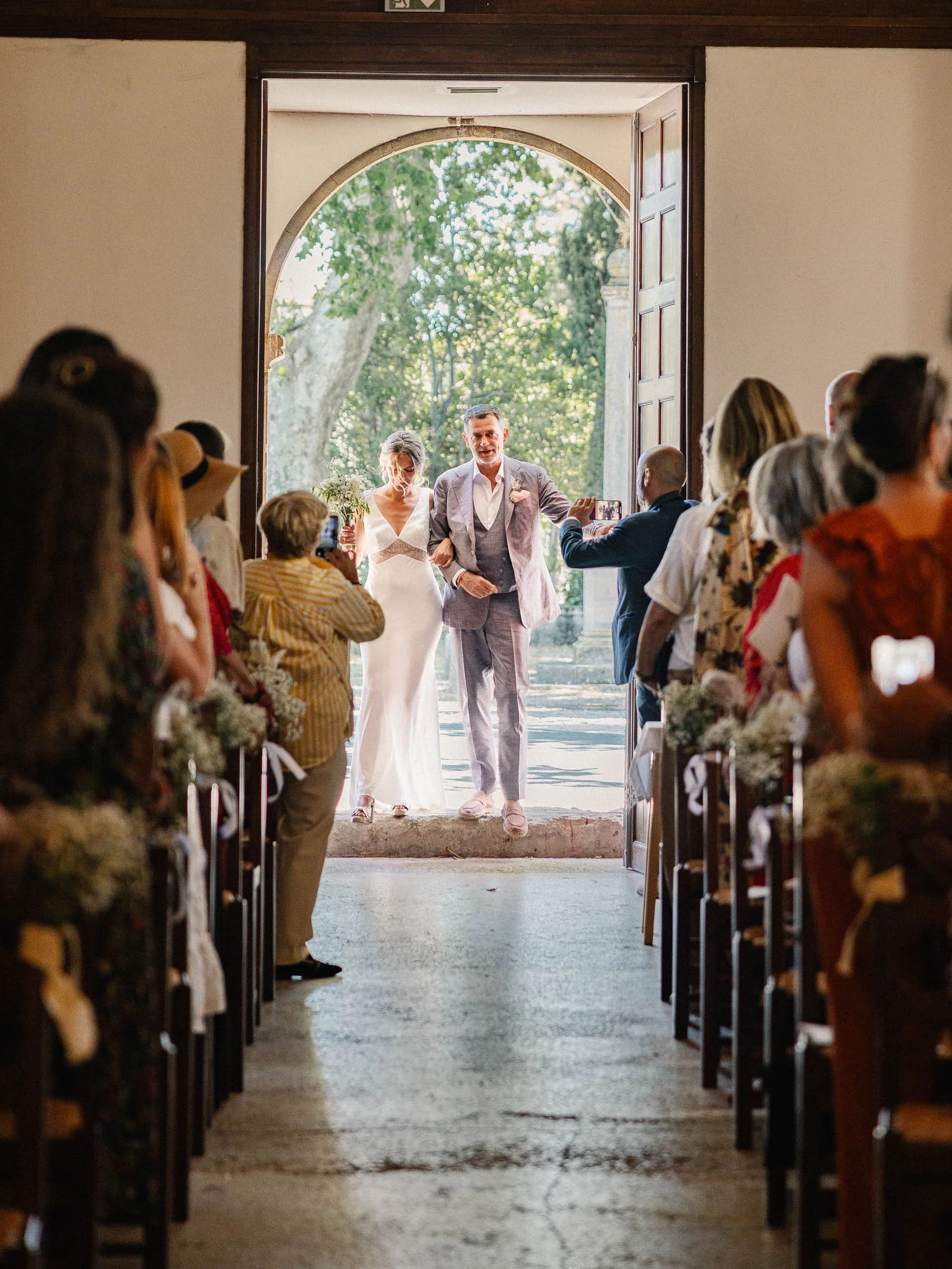 Julie&Charles-Henry-Eglise-LucasCerri-34.jpg