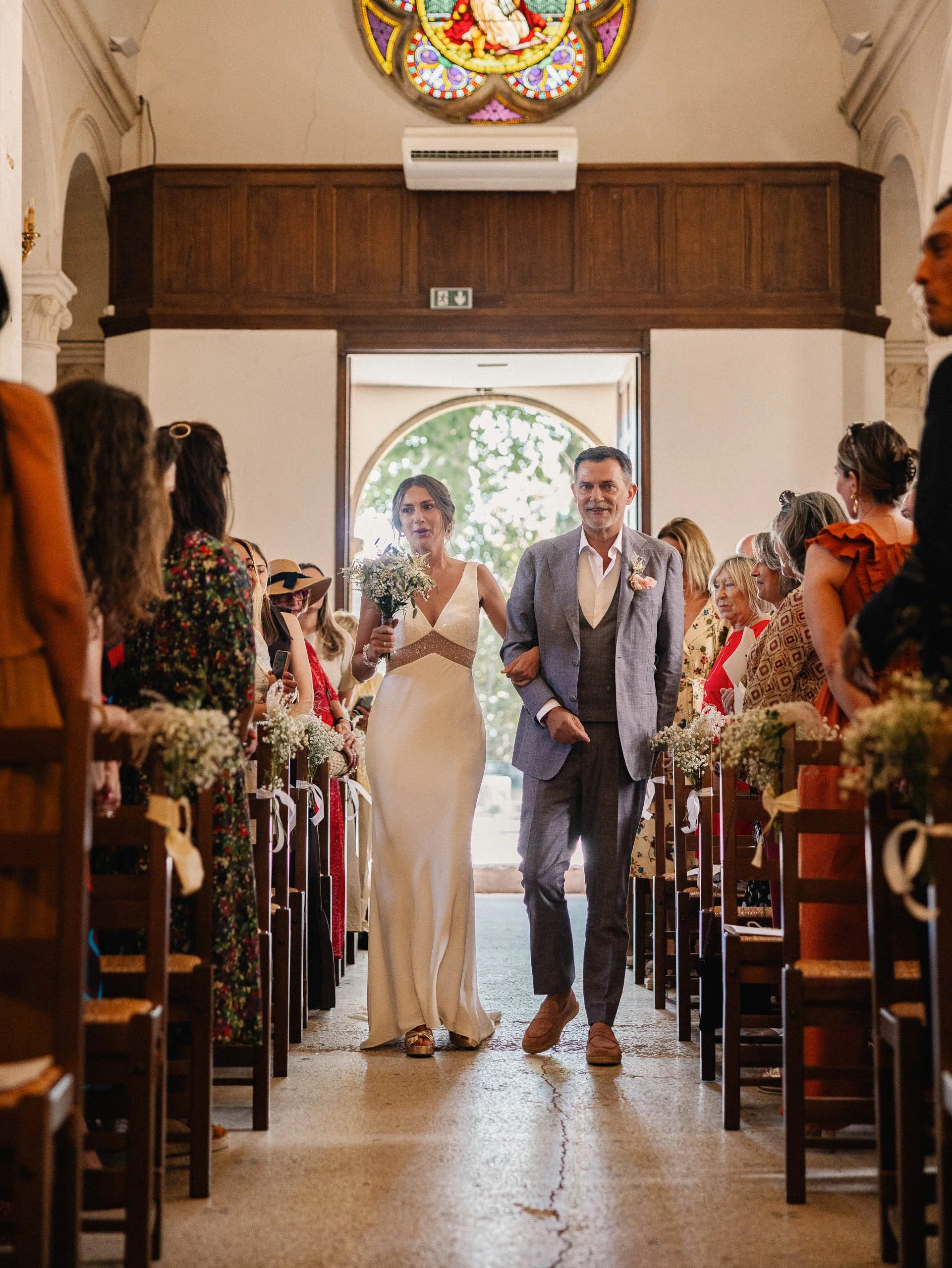 Julie&Charles-Henry-Eglise-LucasCerri-35.jpg