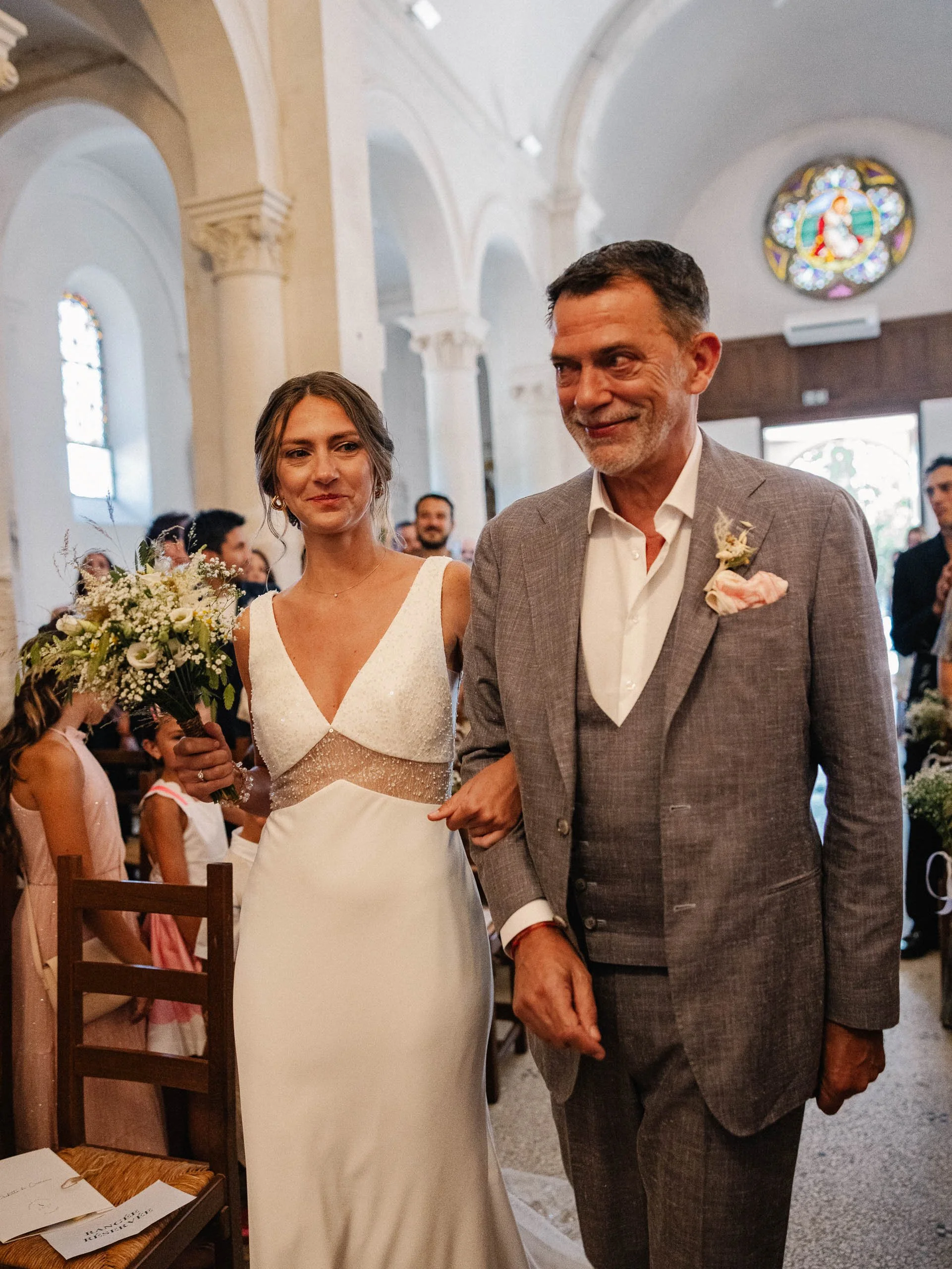 Julie&Charles-Henry-Eglise-LucasCerri-40.jpg