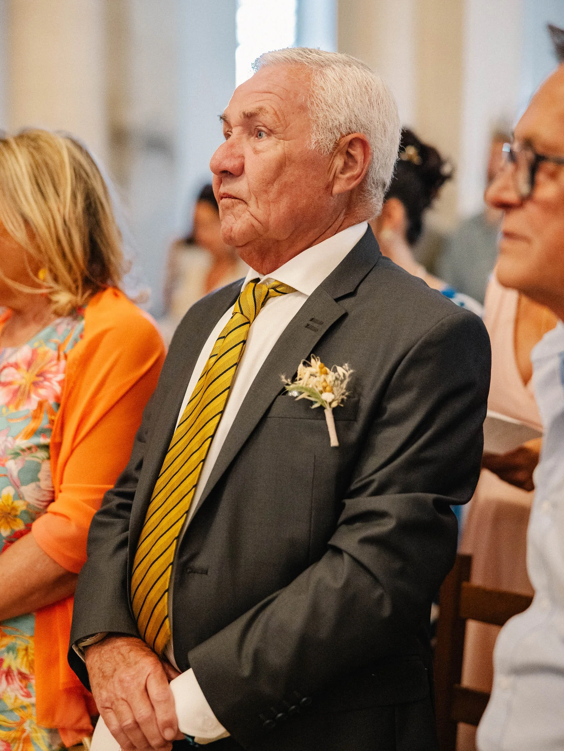 Julie&Charles-Henry-Eglise-LucasCerri-49.jpg