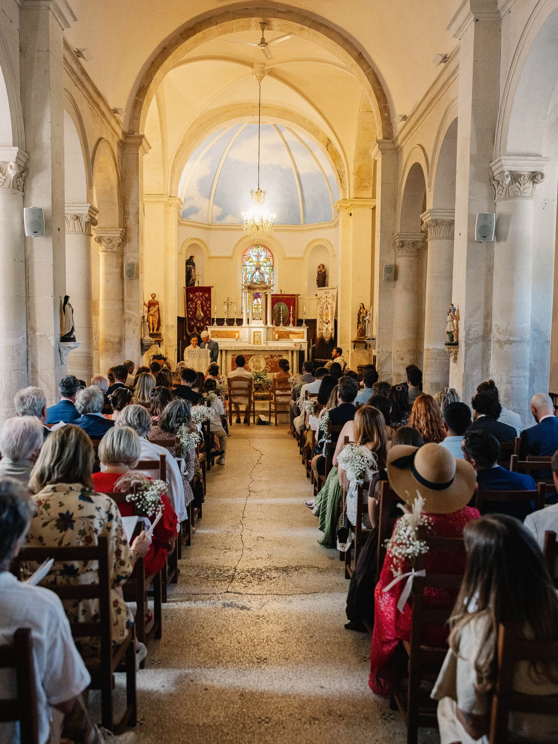 Julie&Charles-Henry-Eglise-LucasCerri-58.jpg