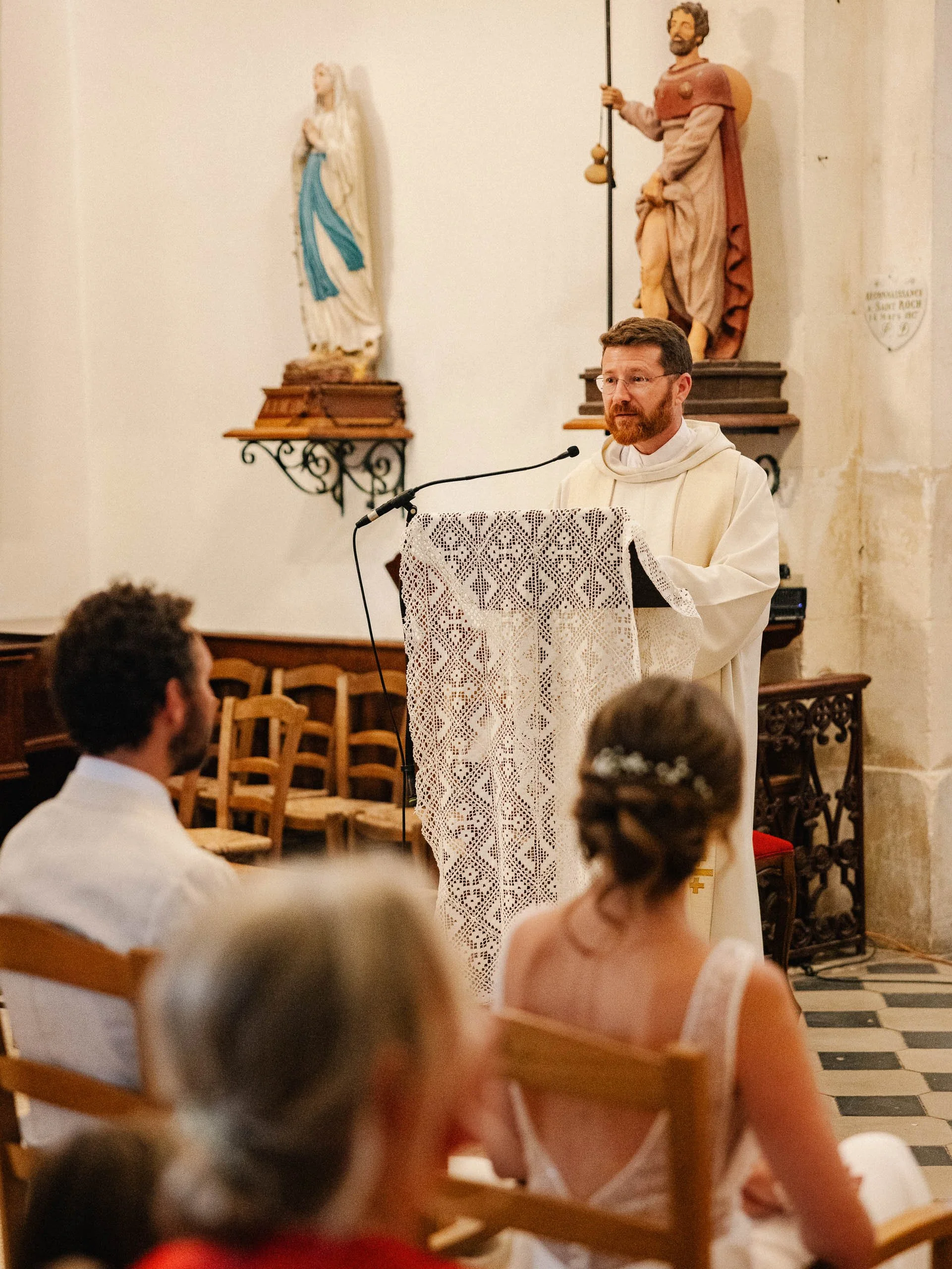 Julie&Charles-Henry-Eglise-LucasCerri-95.jpg