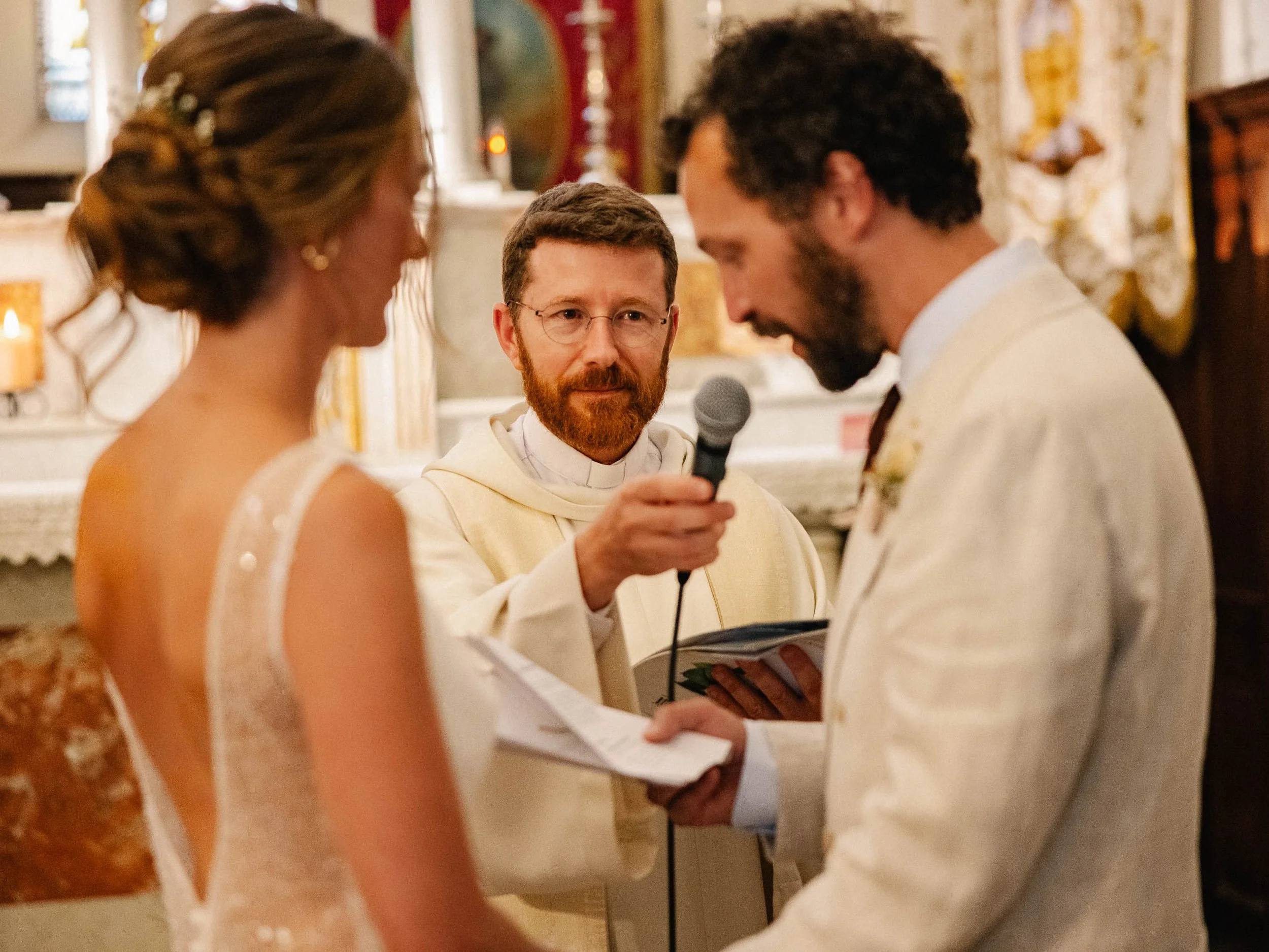 Julie&Charles-Henry-Eglise-LucasCerri-105.jpg