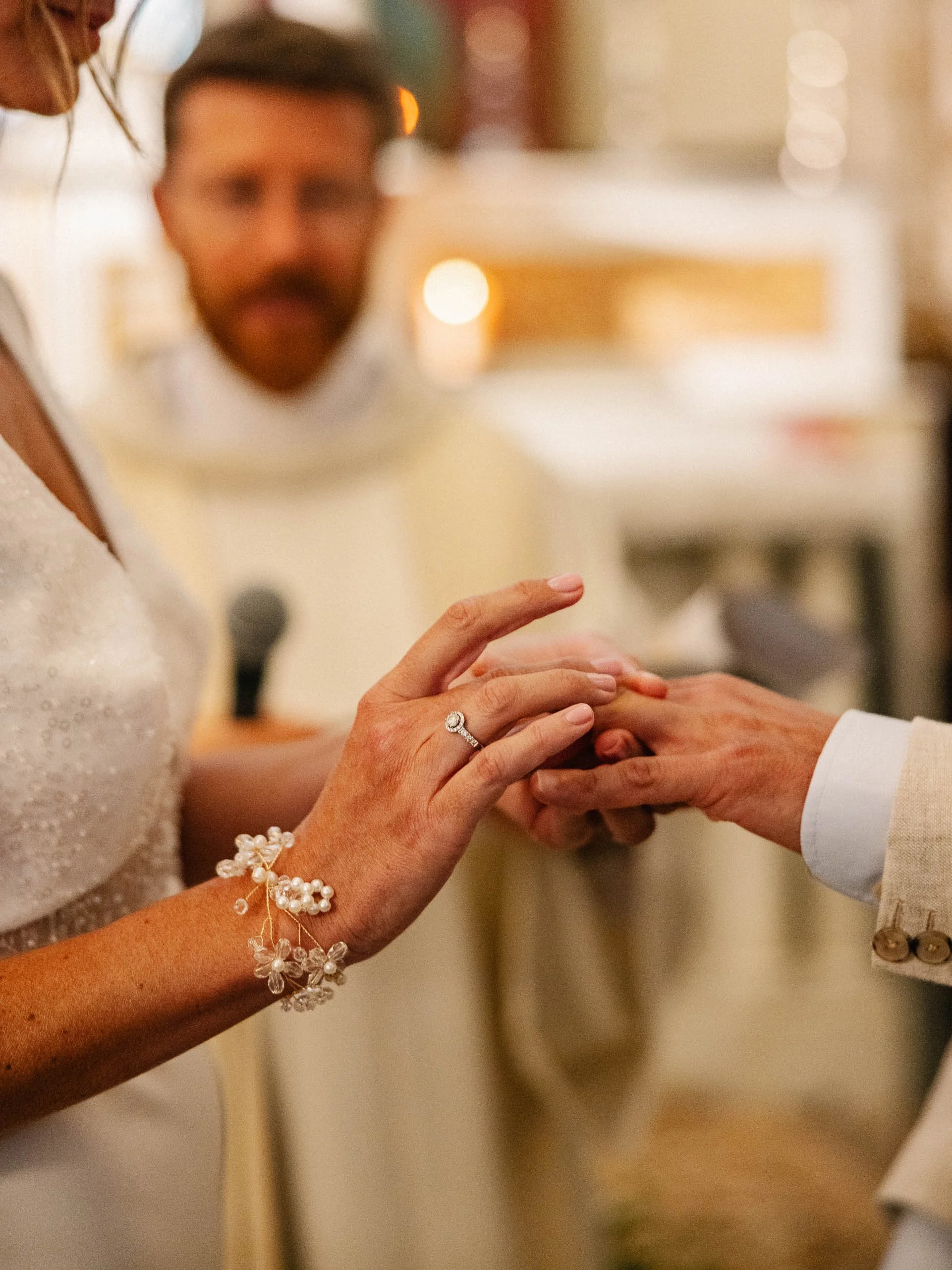 Julie&Charles-Henry-Eglise-LucasCerri-111.jpg
