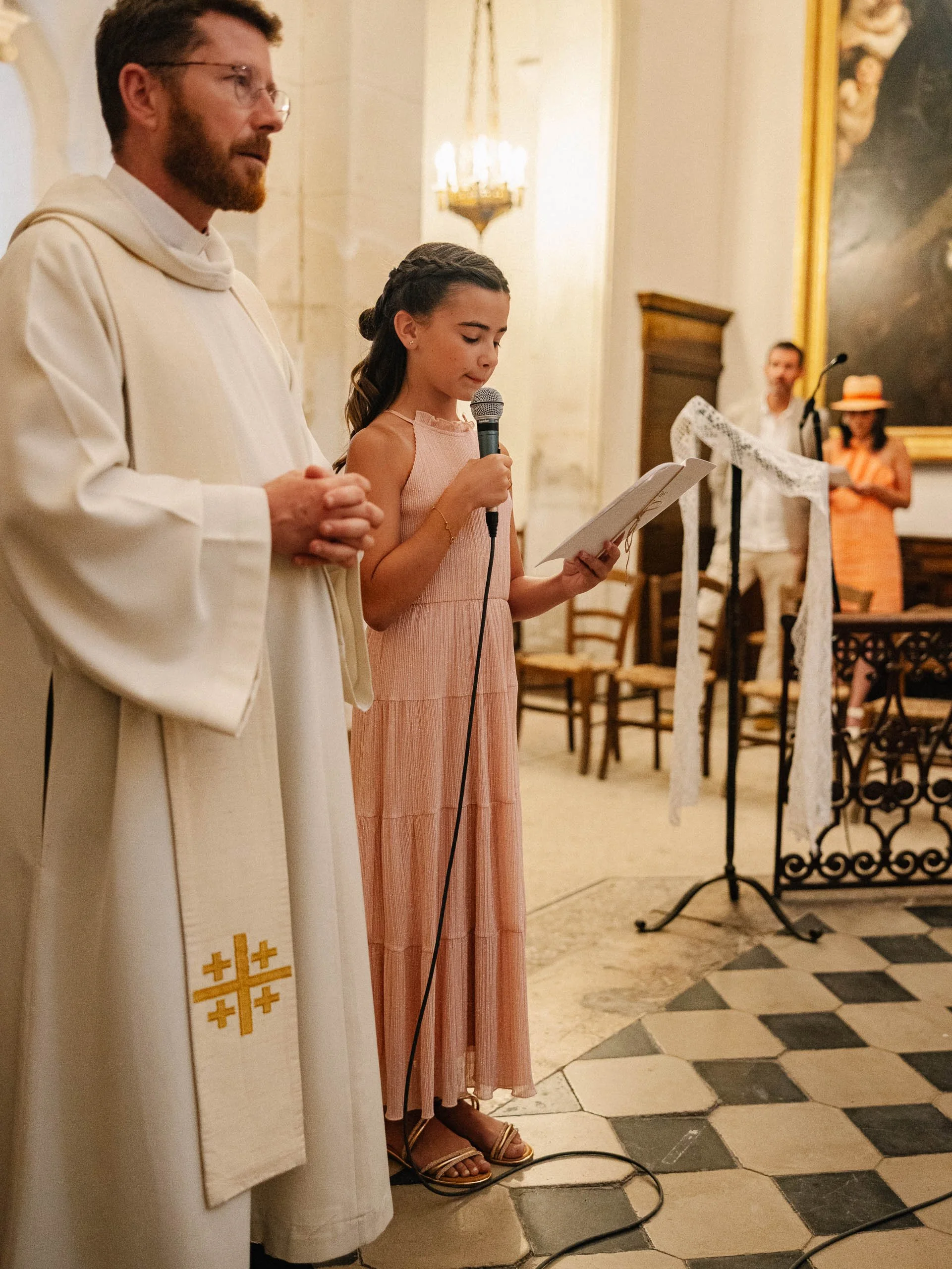 Julie&Charles-Henry-Eglise-LucasCerri-130.jpg