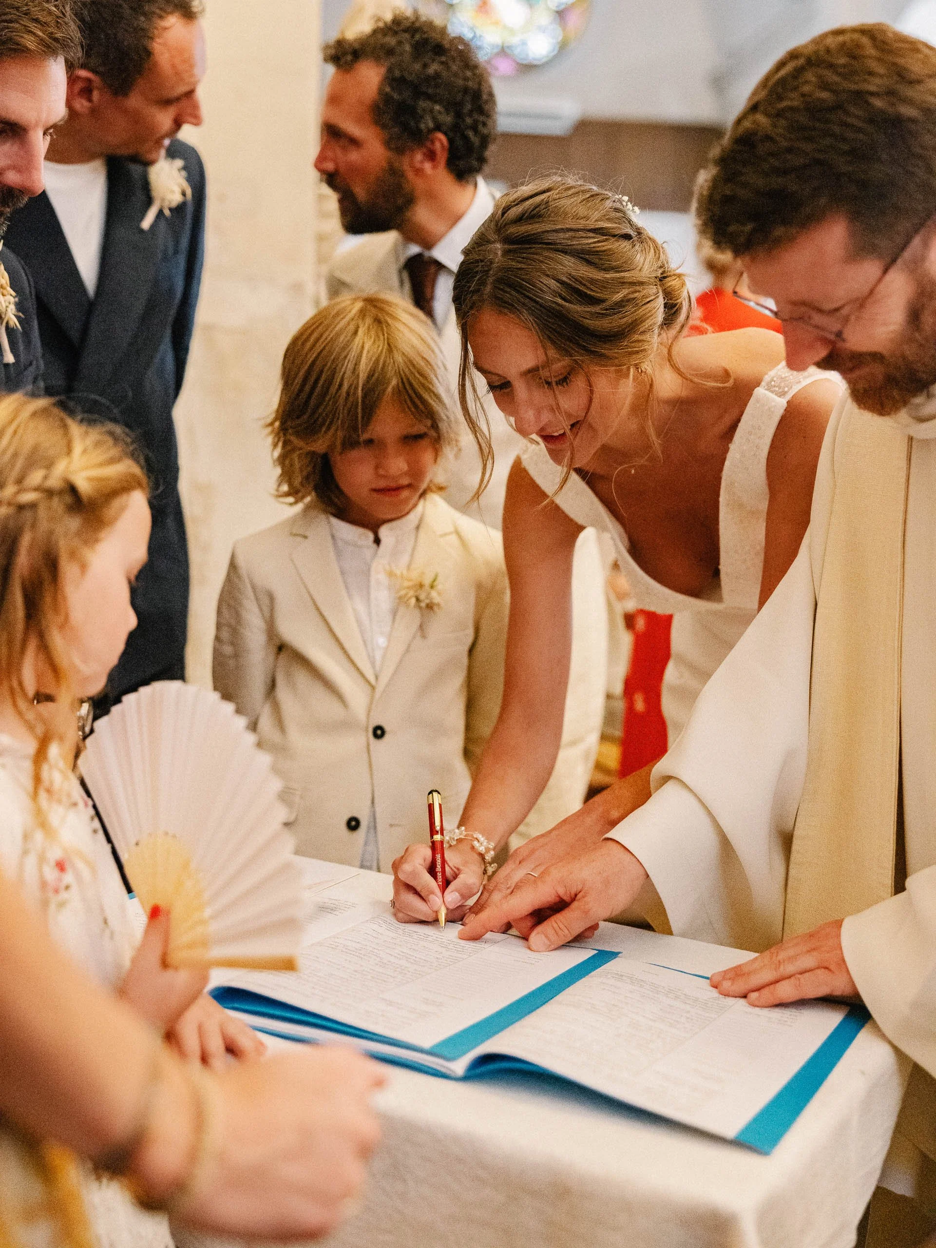Julie&Charles-Henry-Eglise-LucasCerri-142.jpg