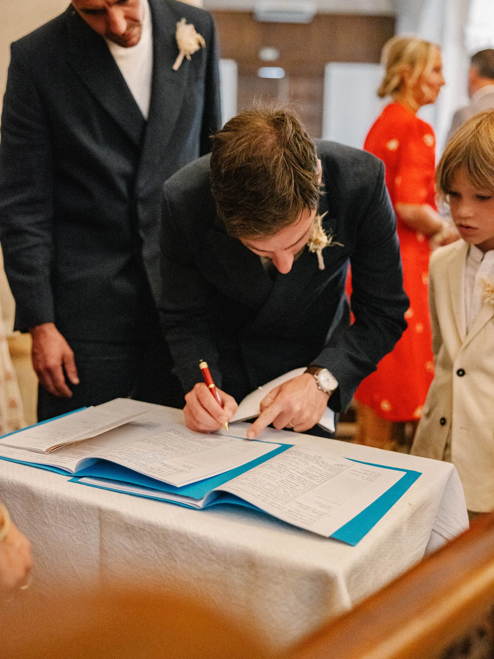 Julie&Charles-Henry-Eglise-LucasCerri-144.jpg