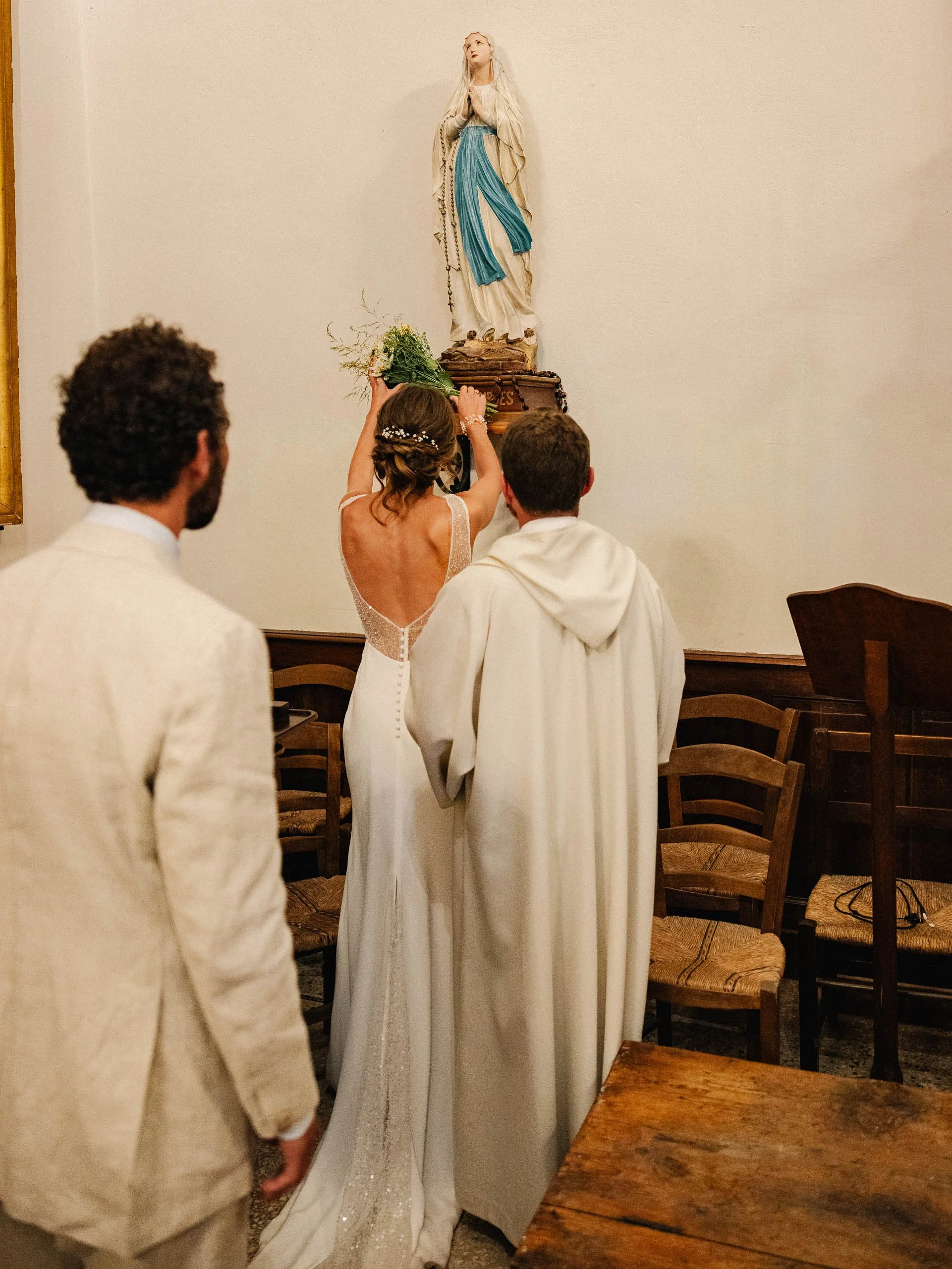 Julie&Charles-Henry-Eglise-LucasCerri-154.jpg