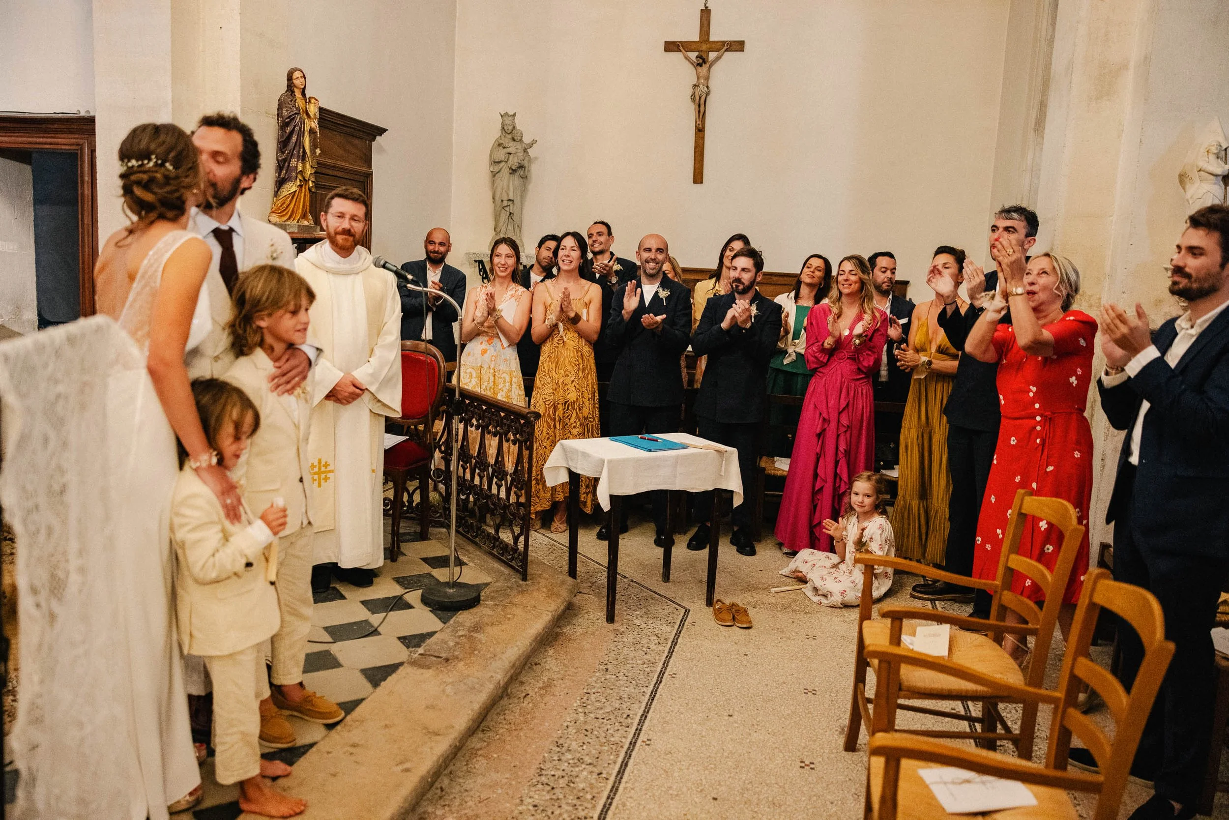 Julie&Charles-Henry-Eglise-LucasCerri-162.jpg