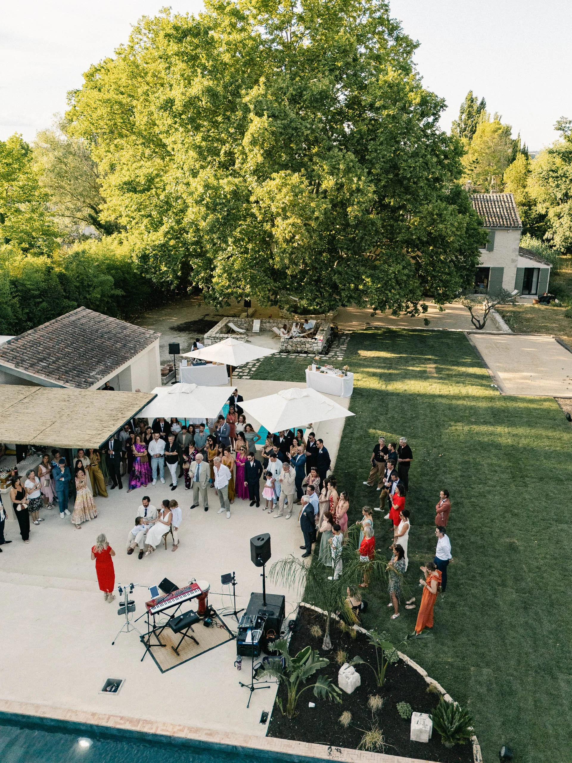 Julie&Charles-Henry-Cocktail-LucasCerri-48.jpg