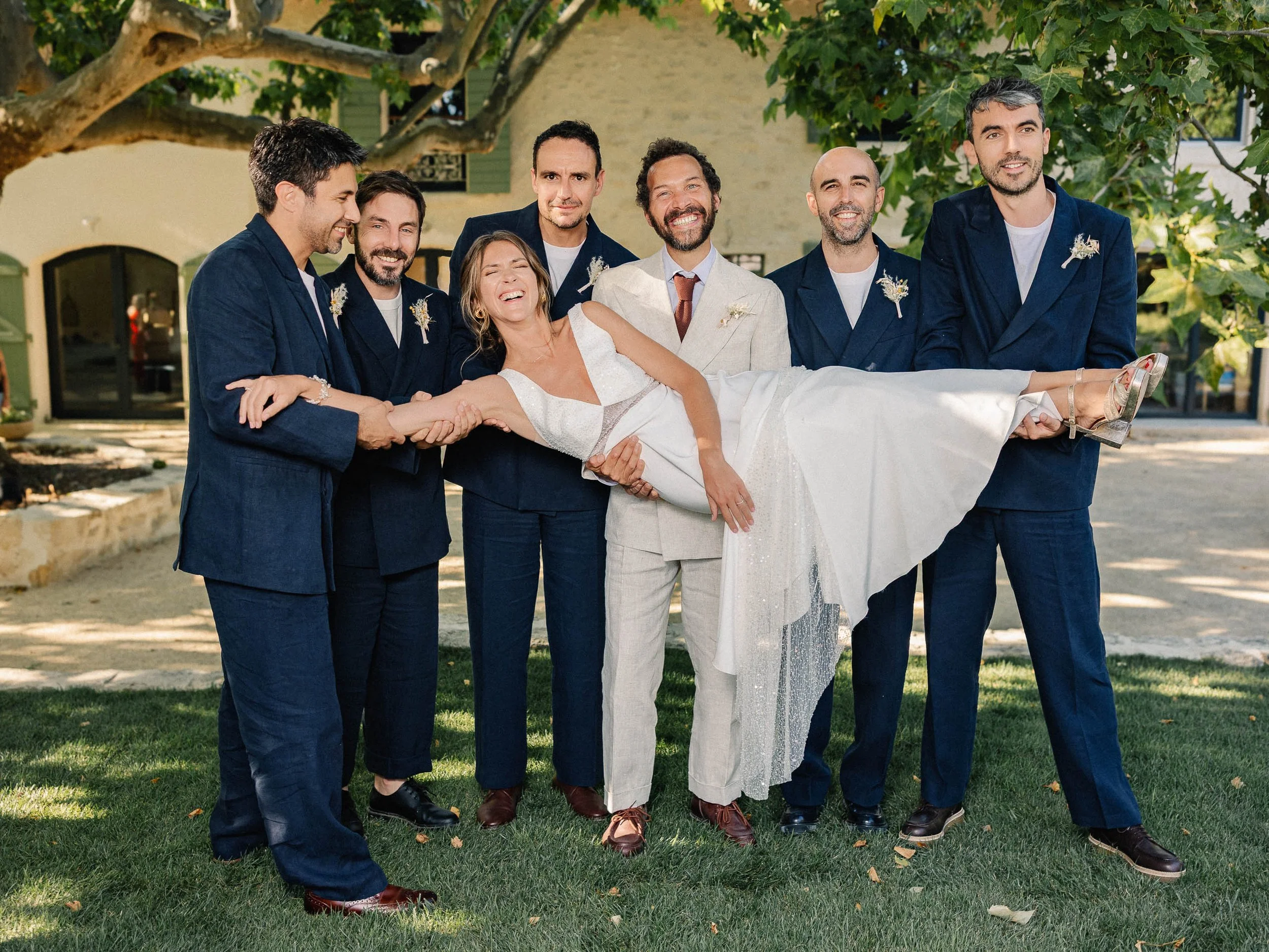Julie&Charles-Henry-Groupes-LucasCerri-8.jpg