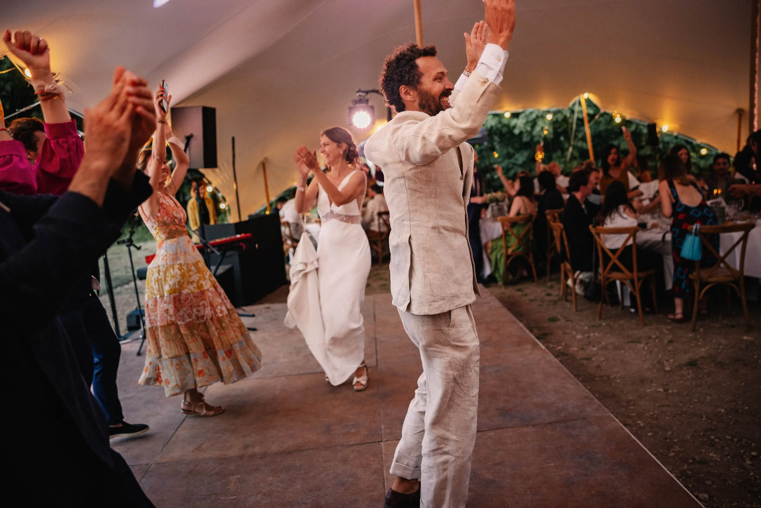 Julie&Charles-Henry-Débutdesoirée-LucasCerri-25.jpg