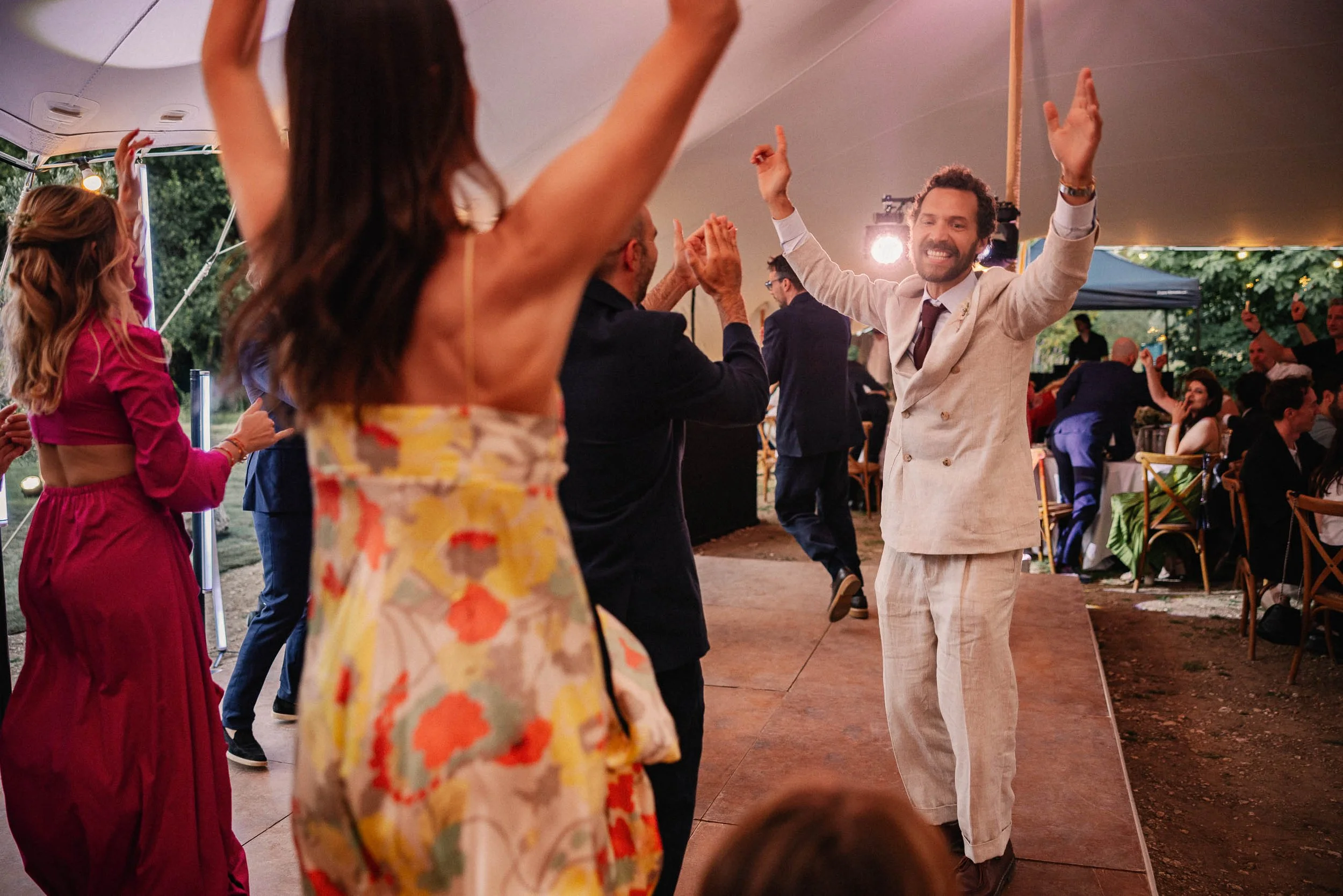 Julie&Charles-Henry-Débutdesoirée-LucasCerri-27.jpg