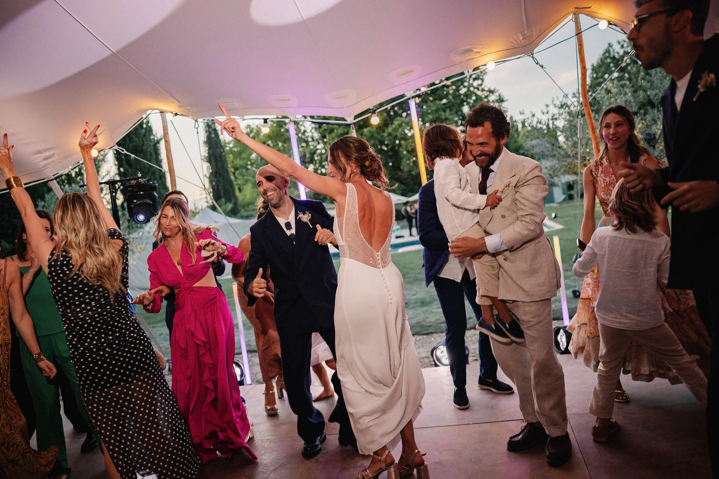 Julie&Charles-Henry-Débutdesoirée-LucasCerri-38.jpg