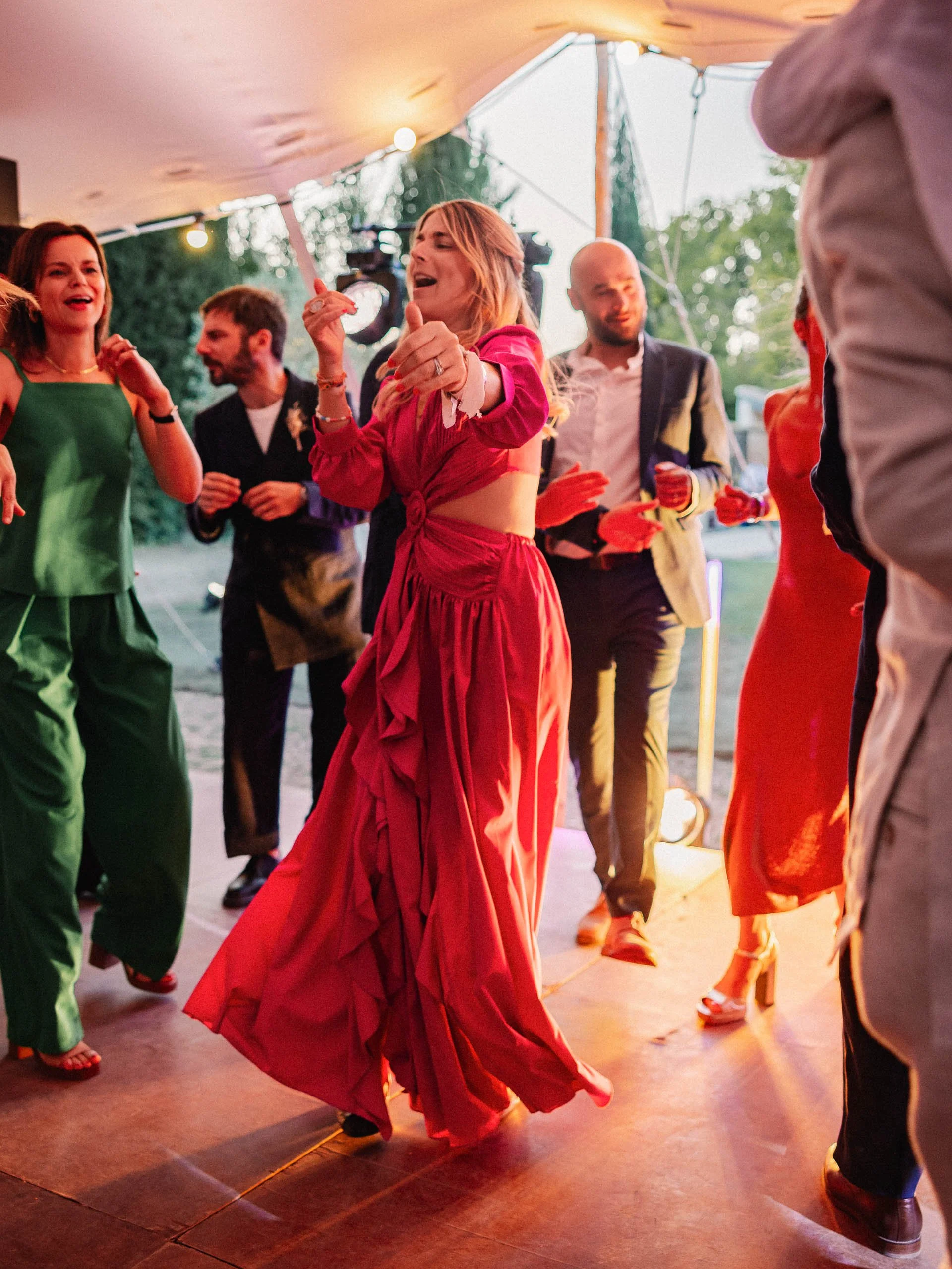 Julie&Charles-Henry-Débutdesoirée-LucasCerri-45.jpg