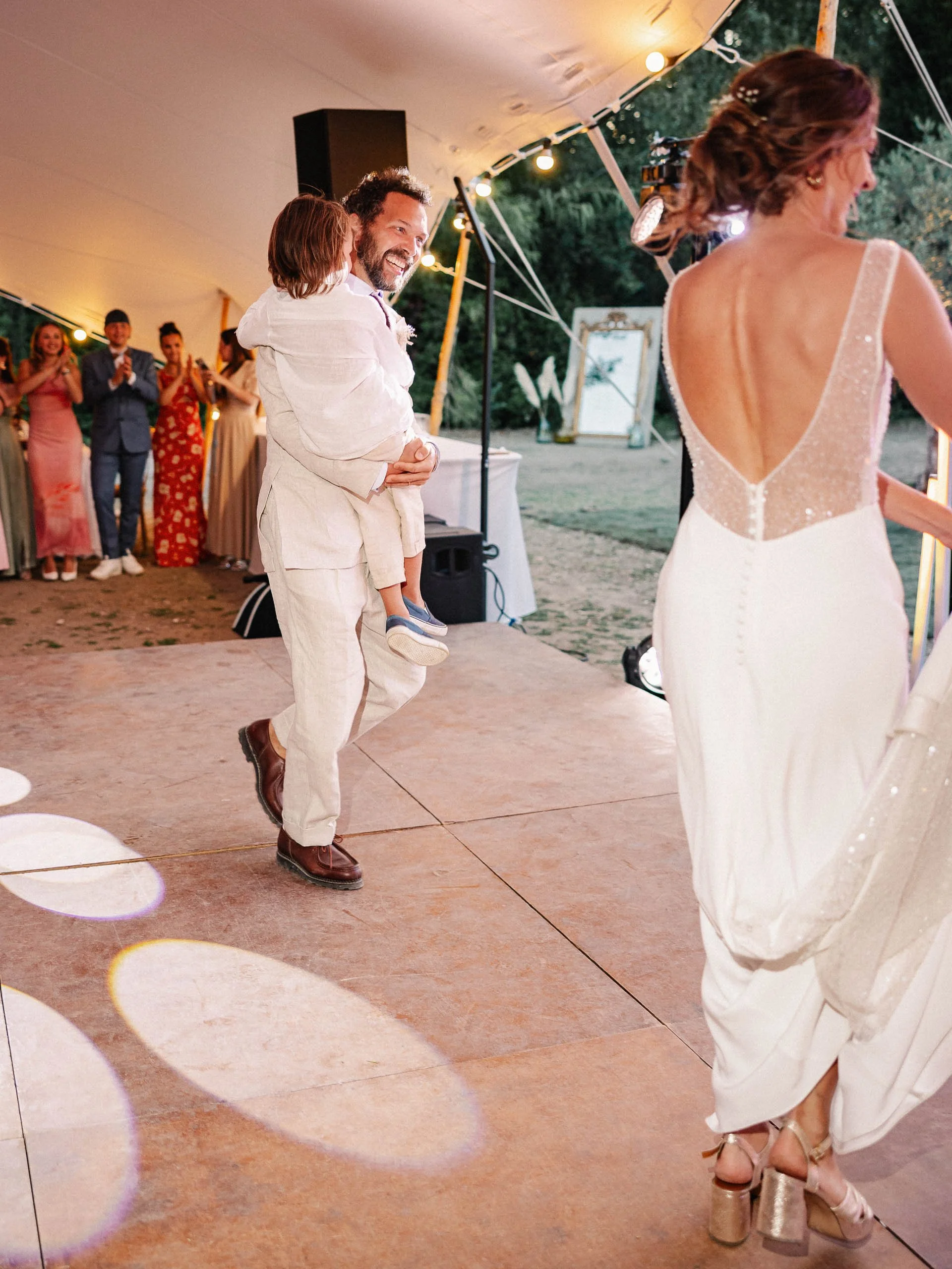 Julie&Charles-Henry-Débutdesoirée-LucasCerri-56.jpg