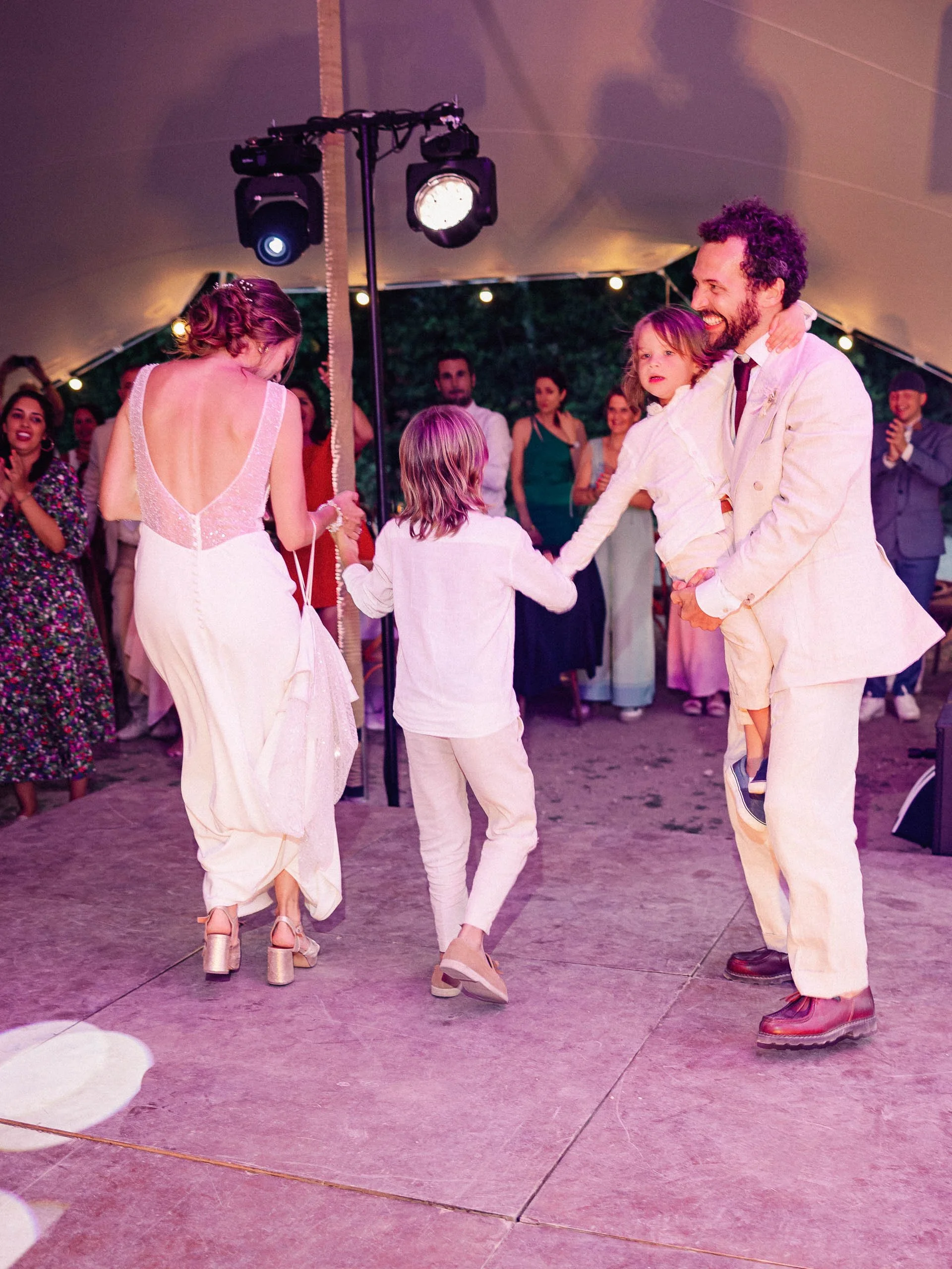 Julie&Charles-Henry-Débutdesoirée-LucasCerri-58.jpg