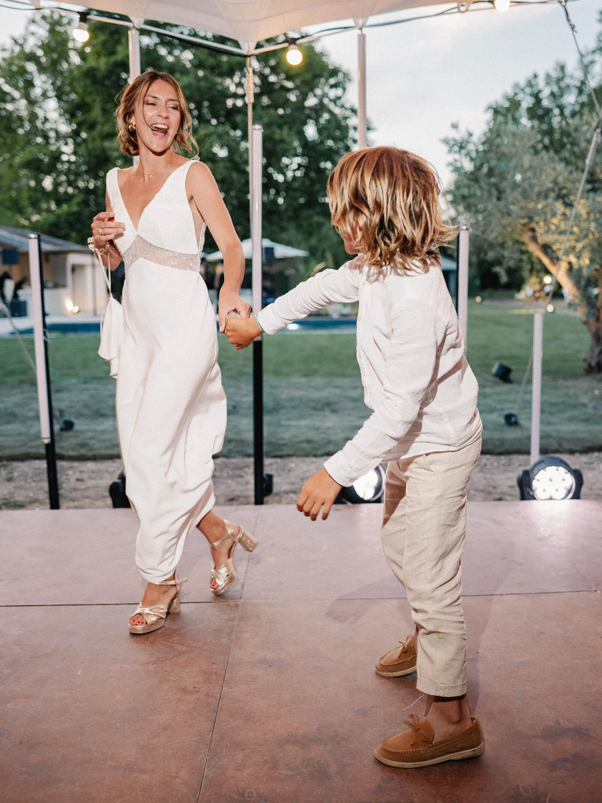 Julie&Charles-Henry-Débutdesoirée-LucasCerri-60.jpg
