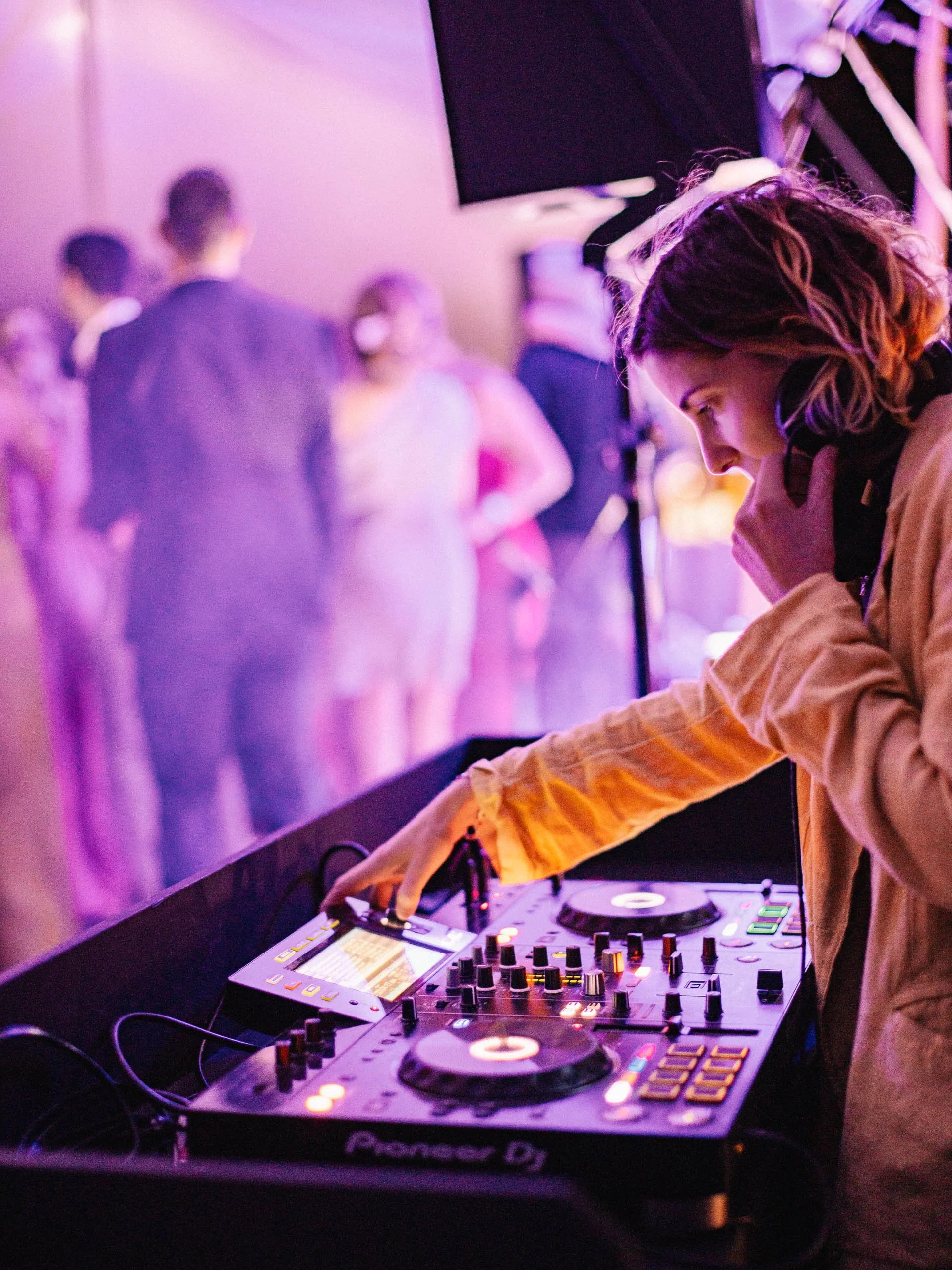 Julie&Charles-Henry-Findesoirée-LucasCerri-167.jpg