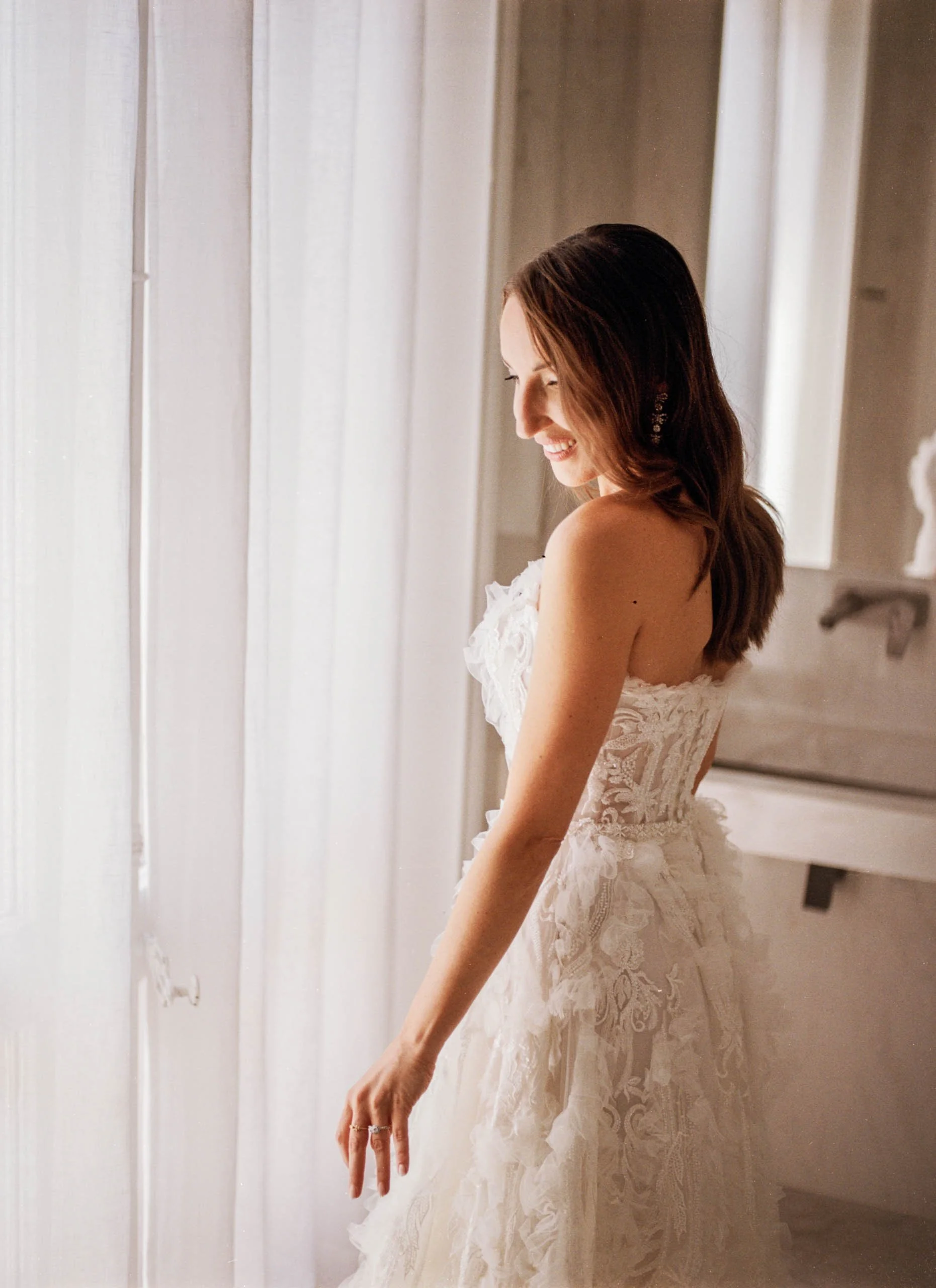 Emeline&Vincent-Préparatifs-Lucascerri-115.jpg