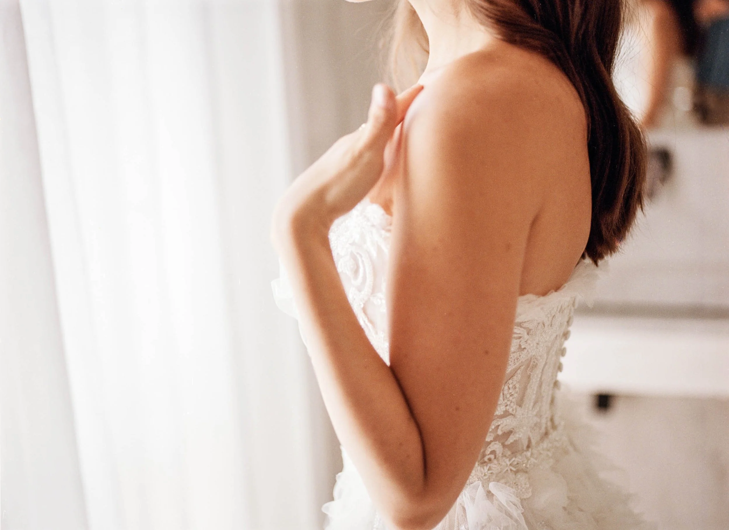 Emeline&Vincent-Préparatifs-Lucascerri-117.jpg