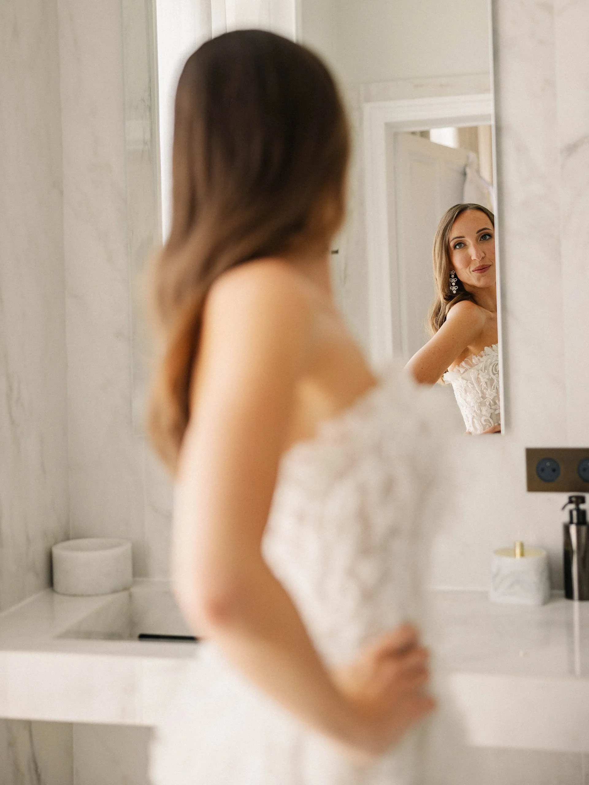 Emeline&Vincent-Préparatifs-Lucascerri-124.jpg