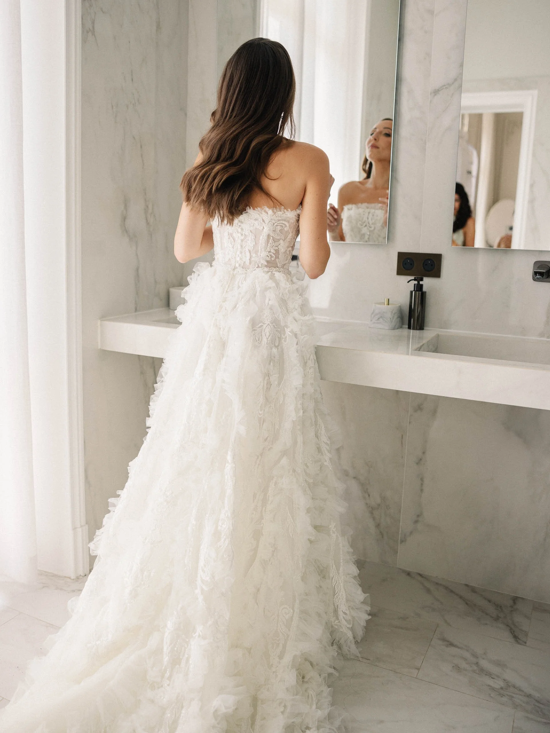 Emeline&Vincent-Préparatifs-Lucascerri-130.jpg