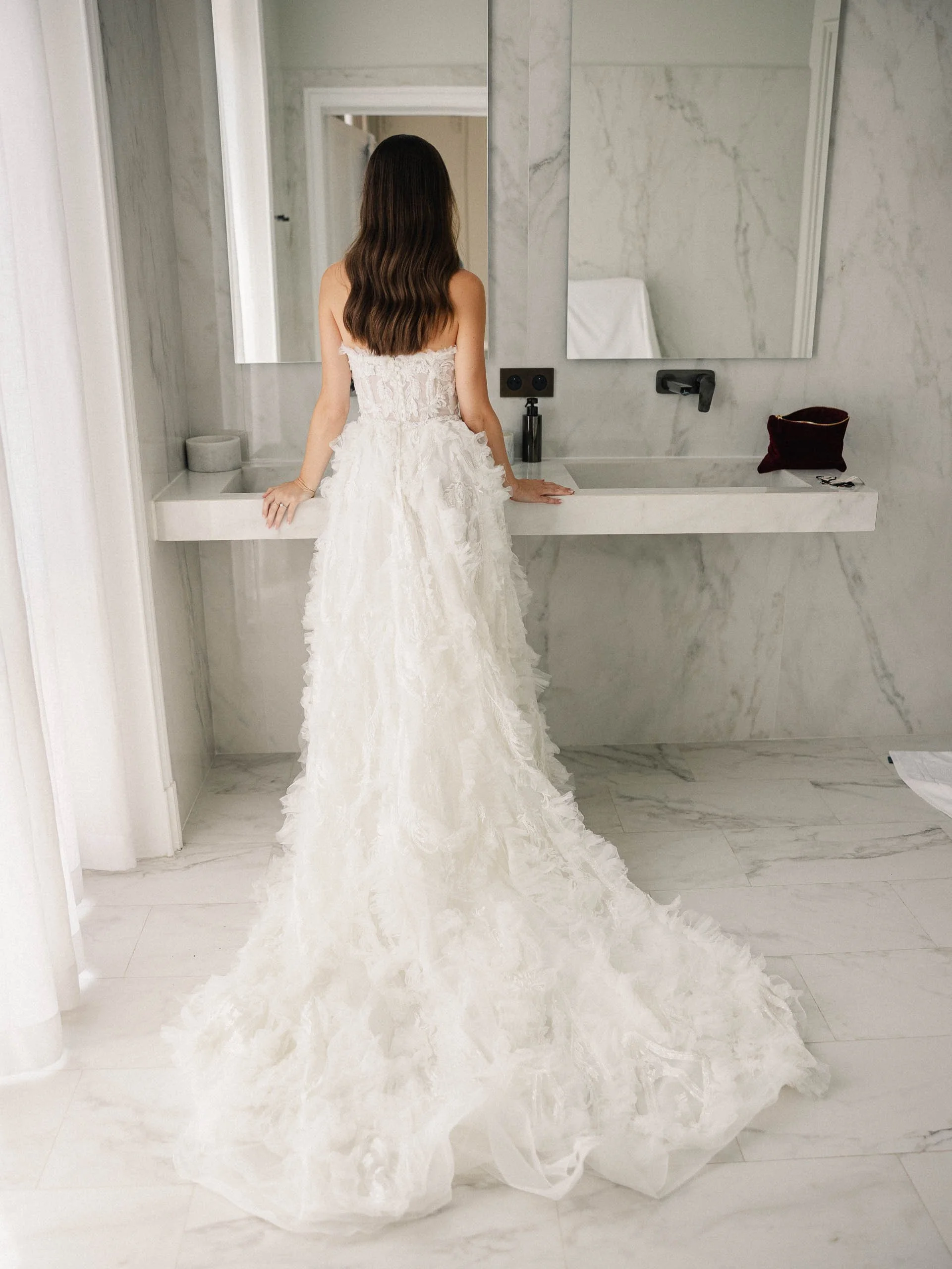 Emeline&Vincent-Préparatifs-Lucascerri-135.jpg
