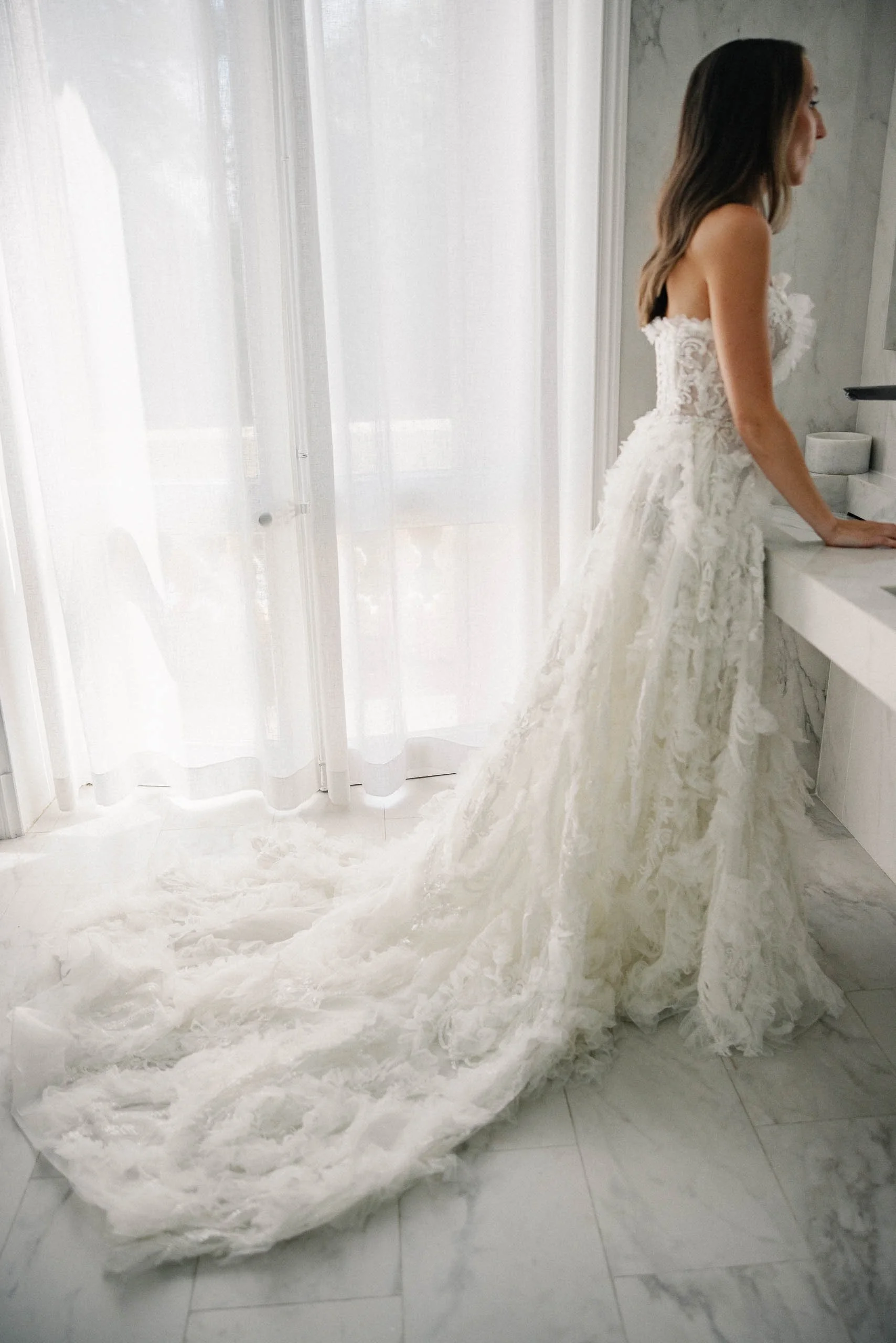 Emeline&Vincent-Préparatifs-Lucascerri-136.jpg