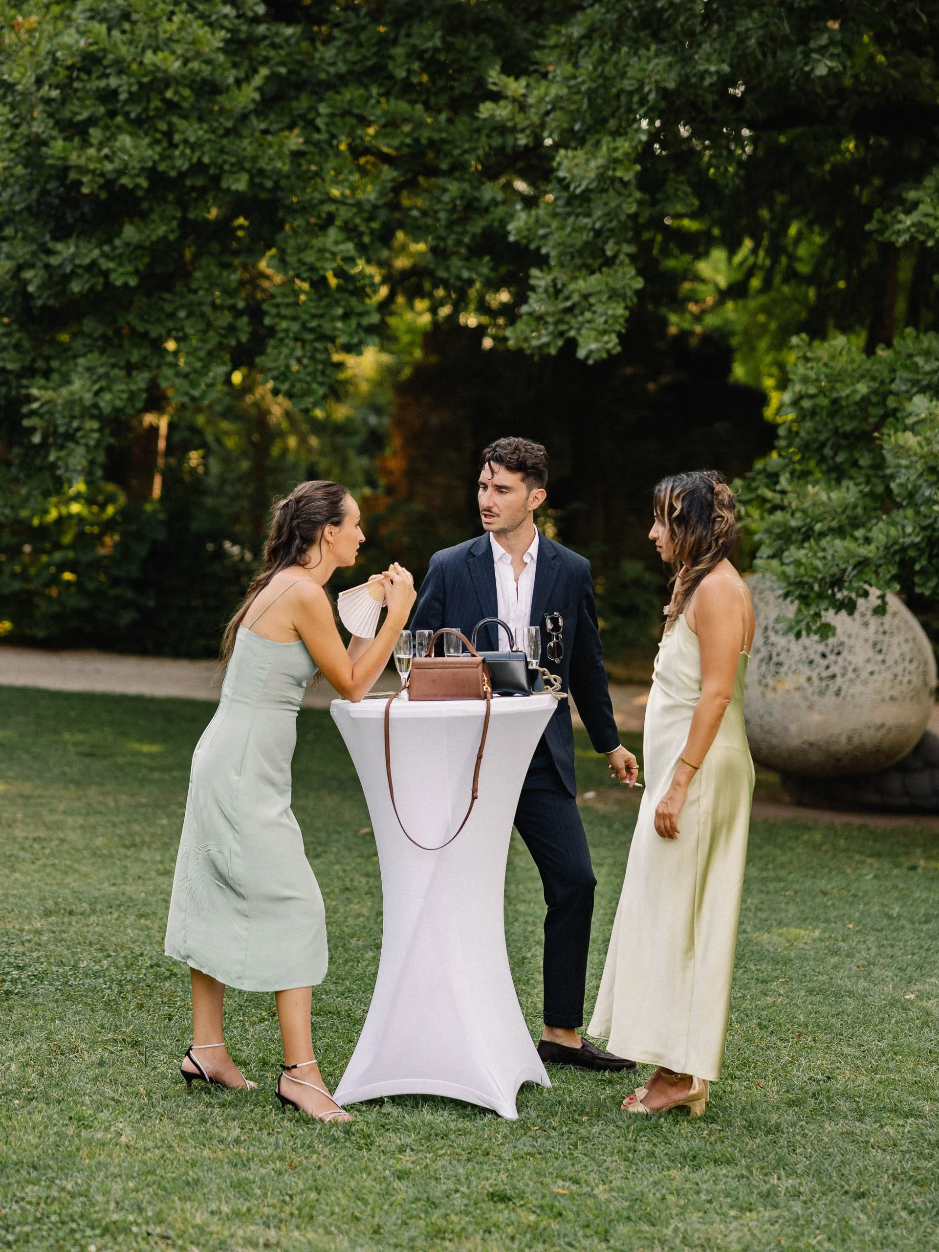 Emeline&Vincent-Cocktail-Lucascerri-78.jpg