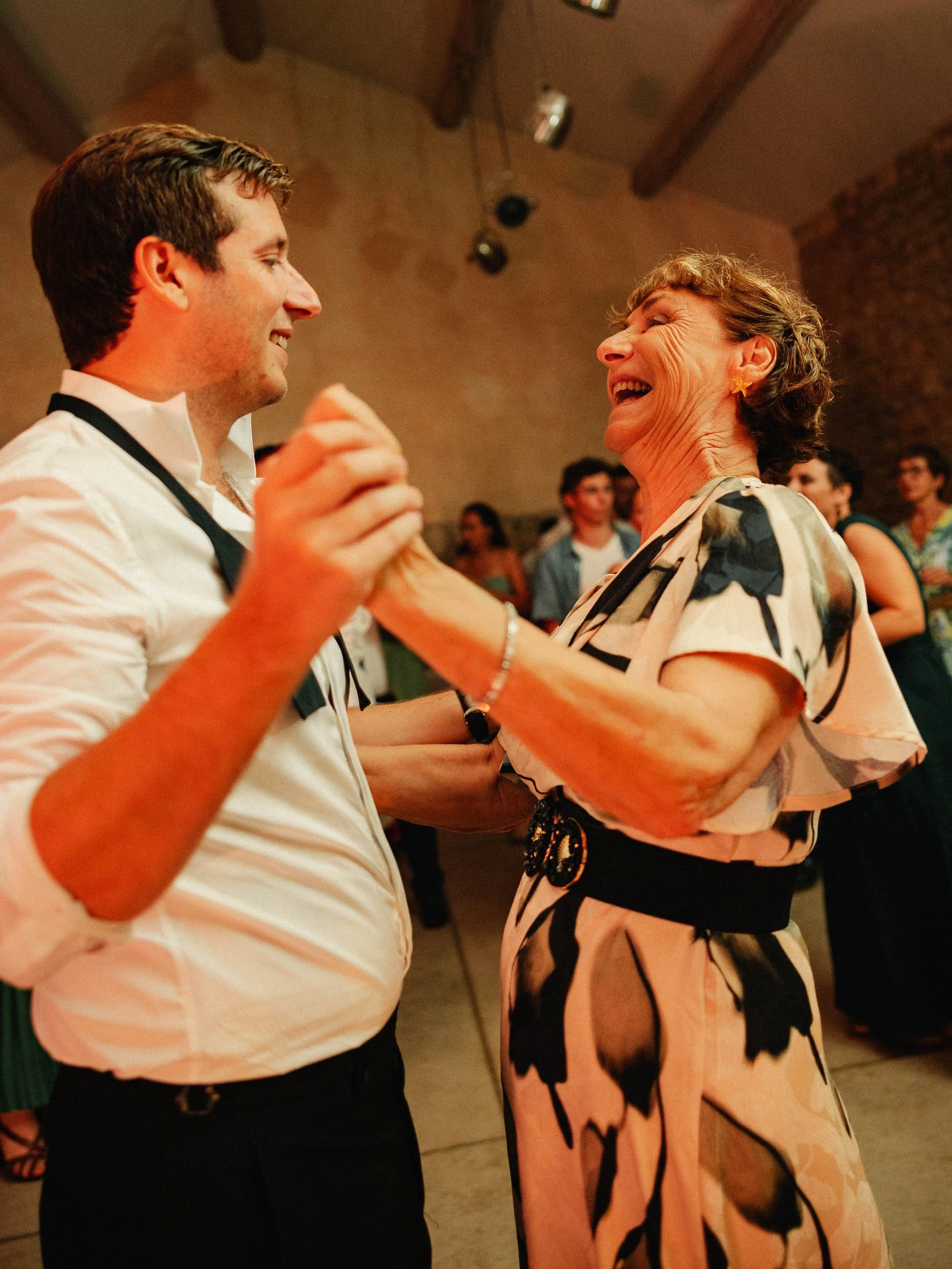 Emeline&Vincent-Findesoirée-Lucascerri-19.jpg