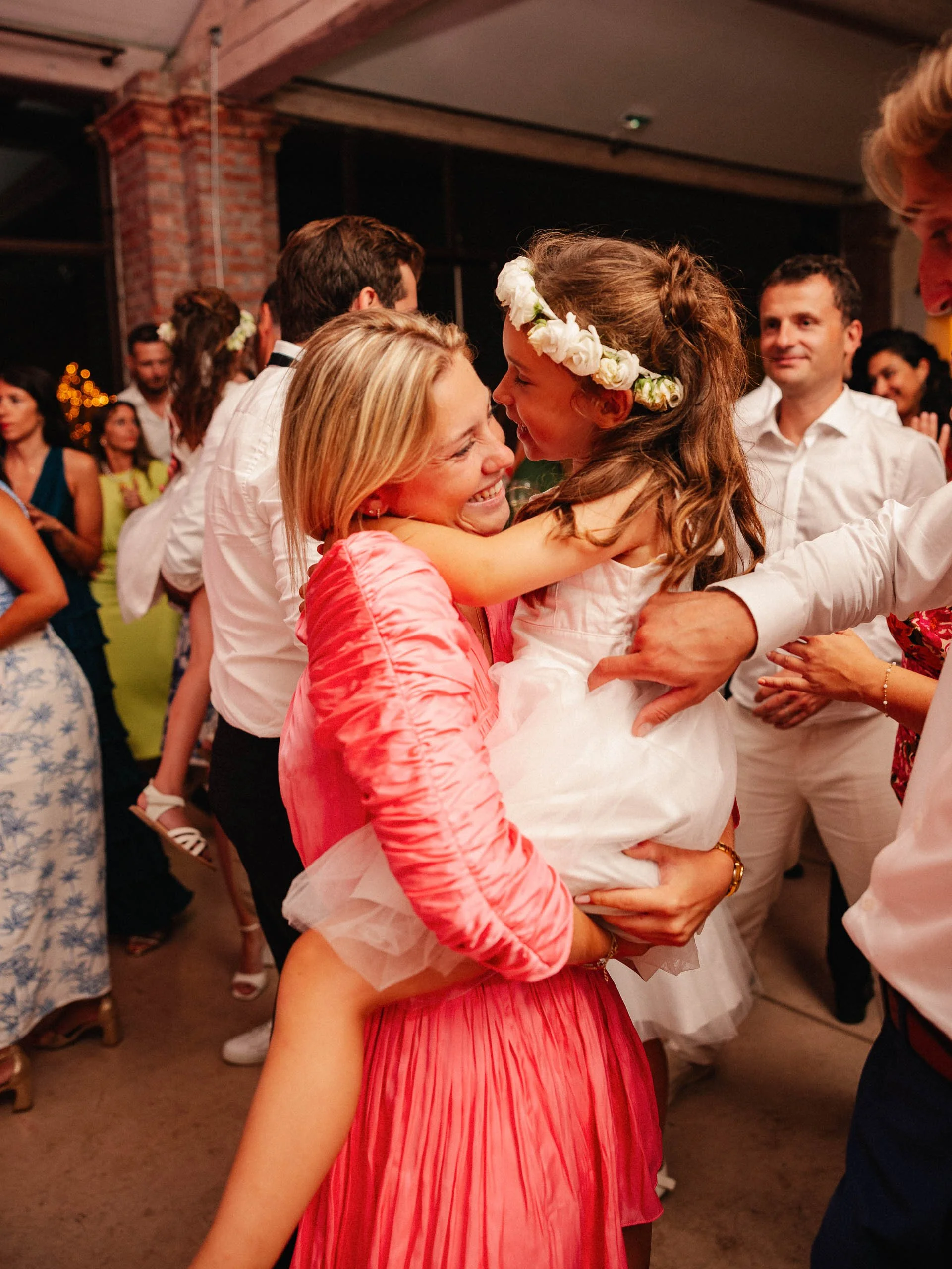 Emeline&Vincent-Findesoirée-Lucascerri-54.jpg
