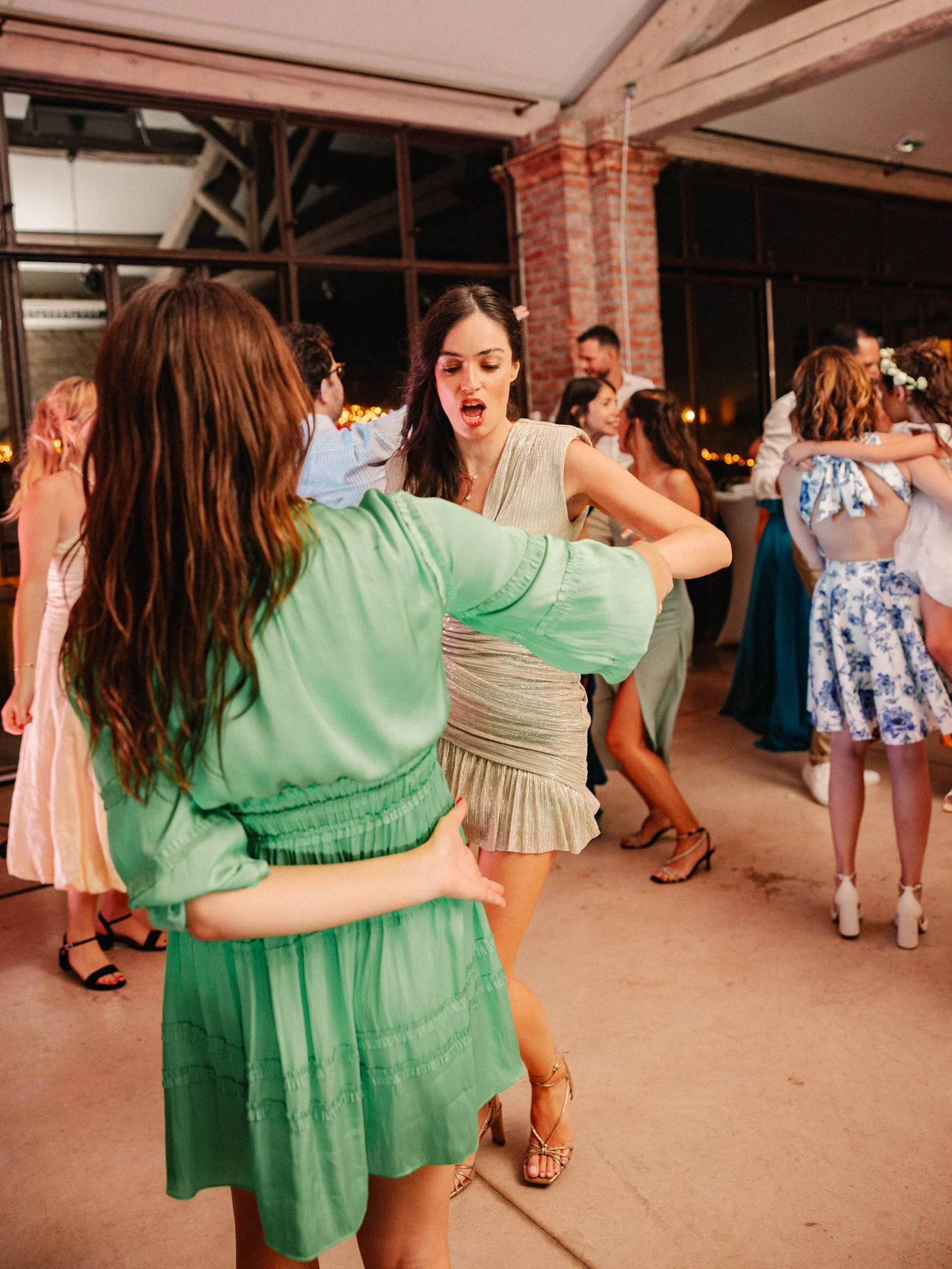 Emeline&Vincent-Findesoirée-Lucascerri-60.jpg