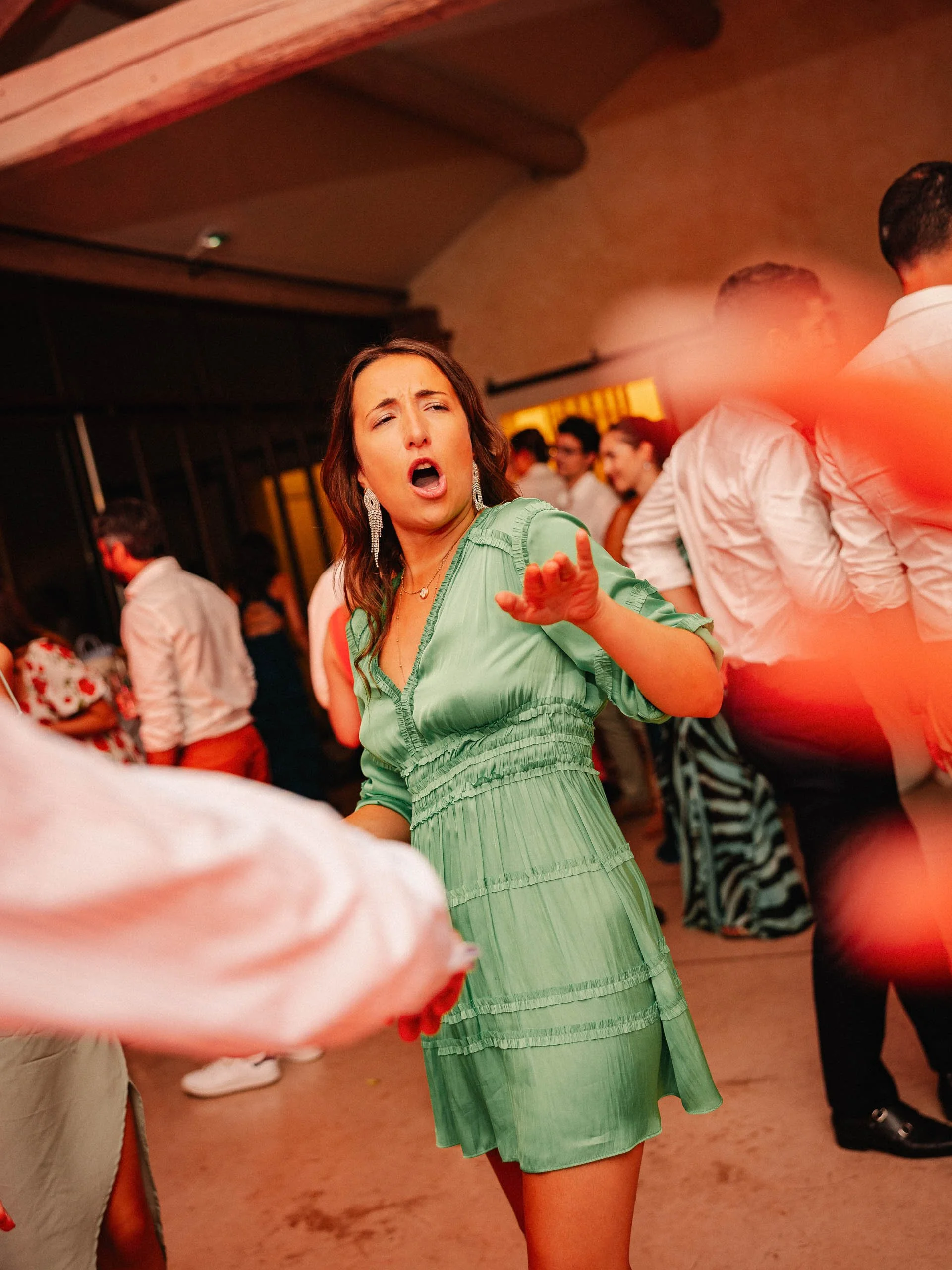 Emeline&Vincent-Findesoirée-Lucascerri-97.jpg