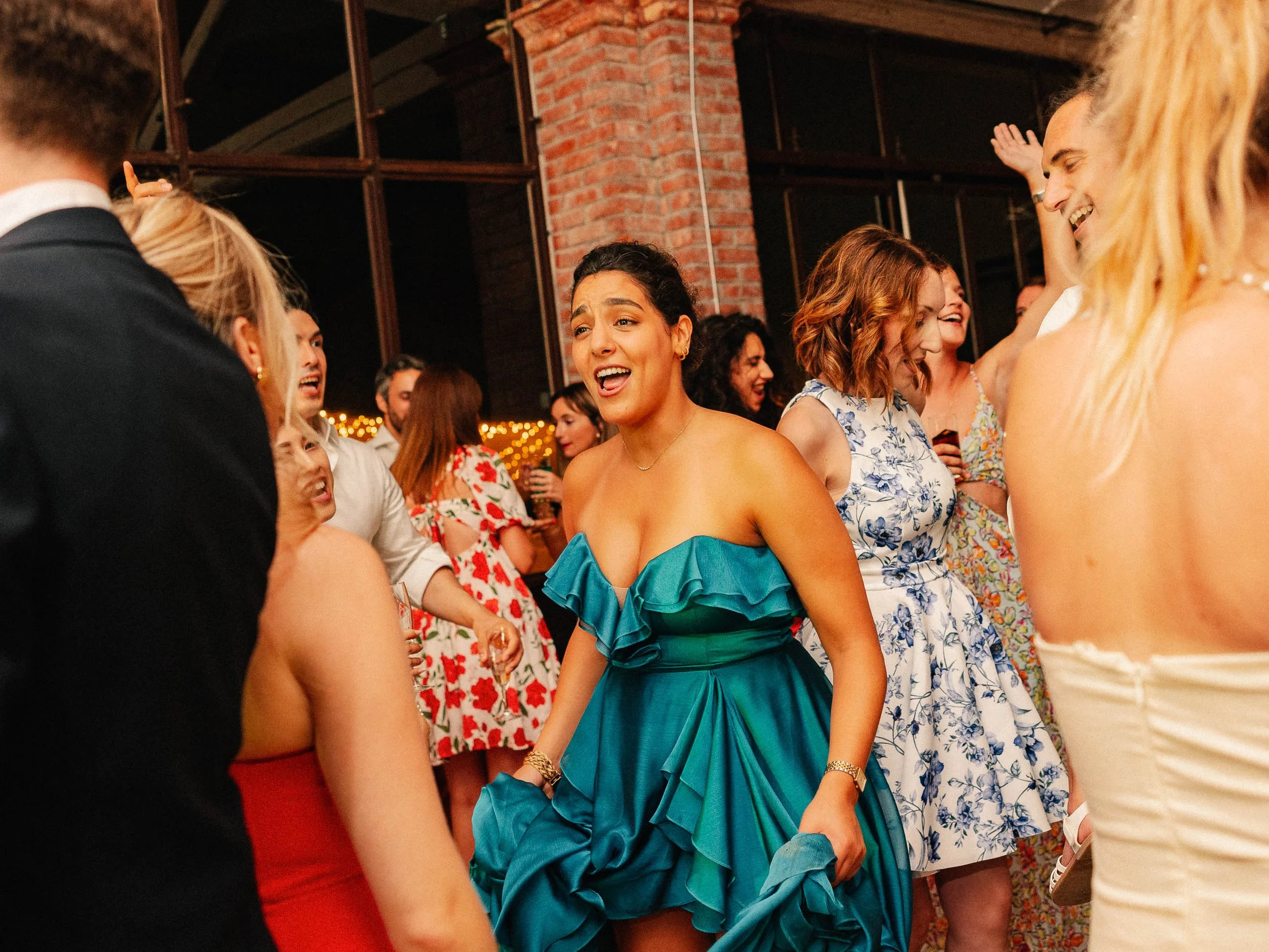 Emeline&Vincent-Findesoirée-Lucascerri-142.jpg
