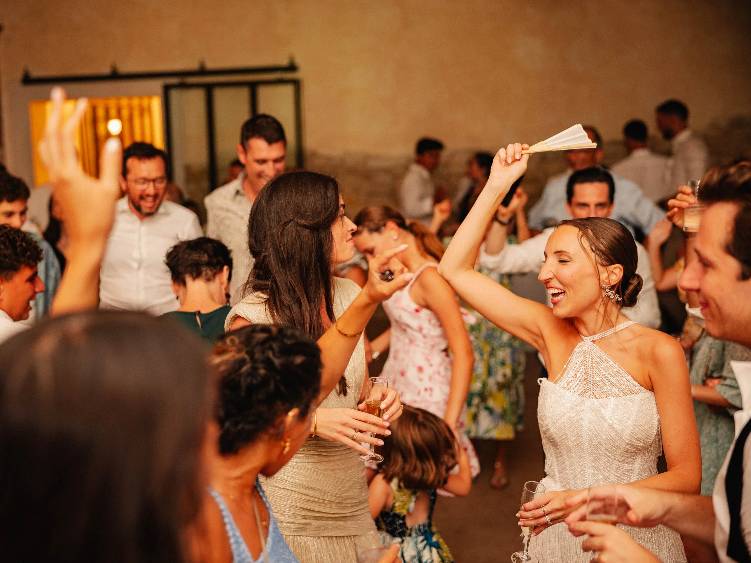 Emeline&Vincent-Findesoirée-Lucascerri-146.jpg