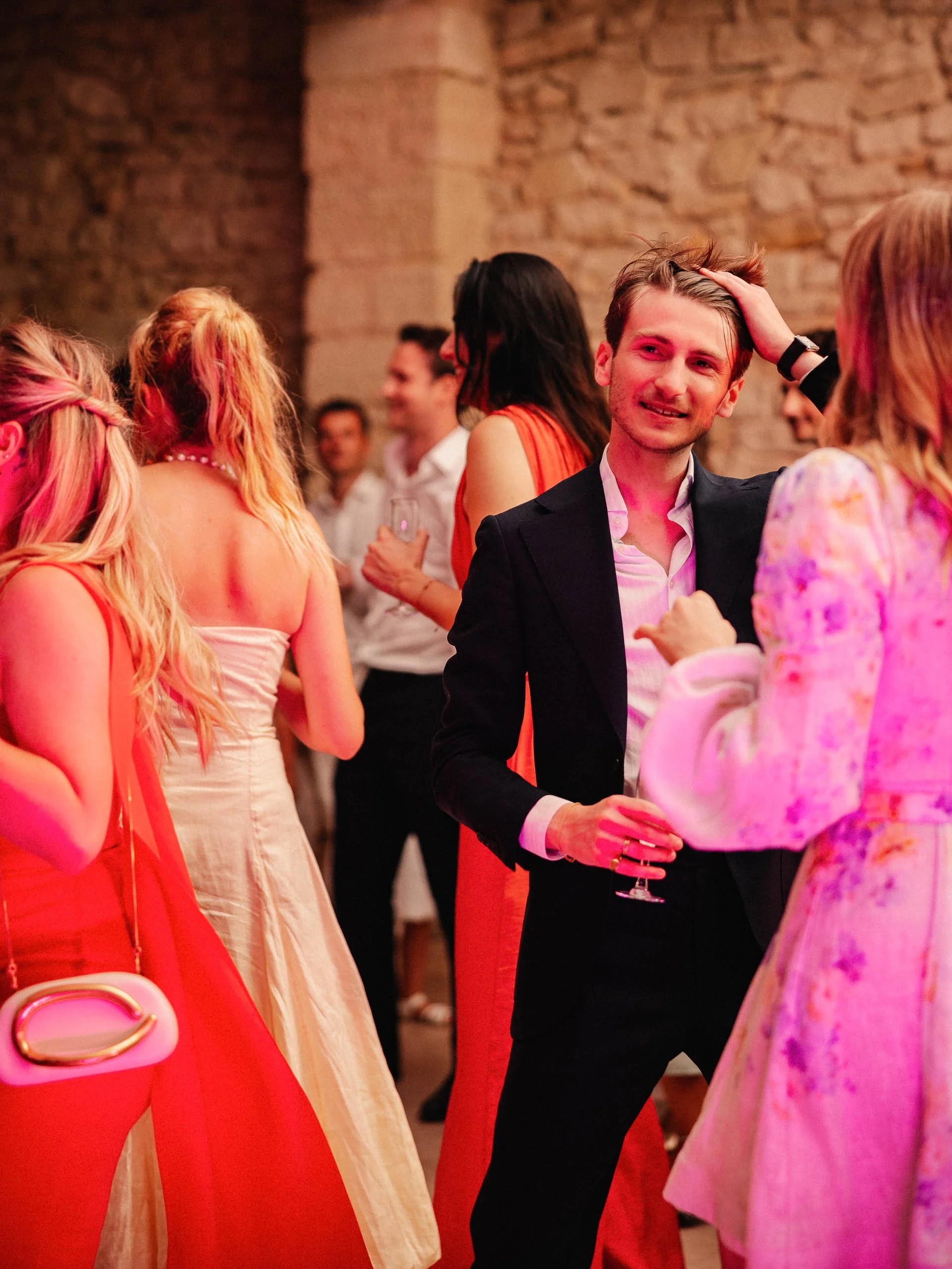Emeline&Vincent-Findesoirée-Lucascerri-154.jpg