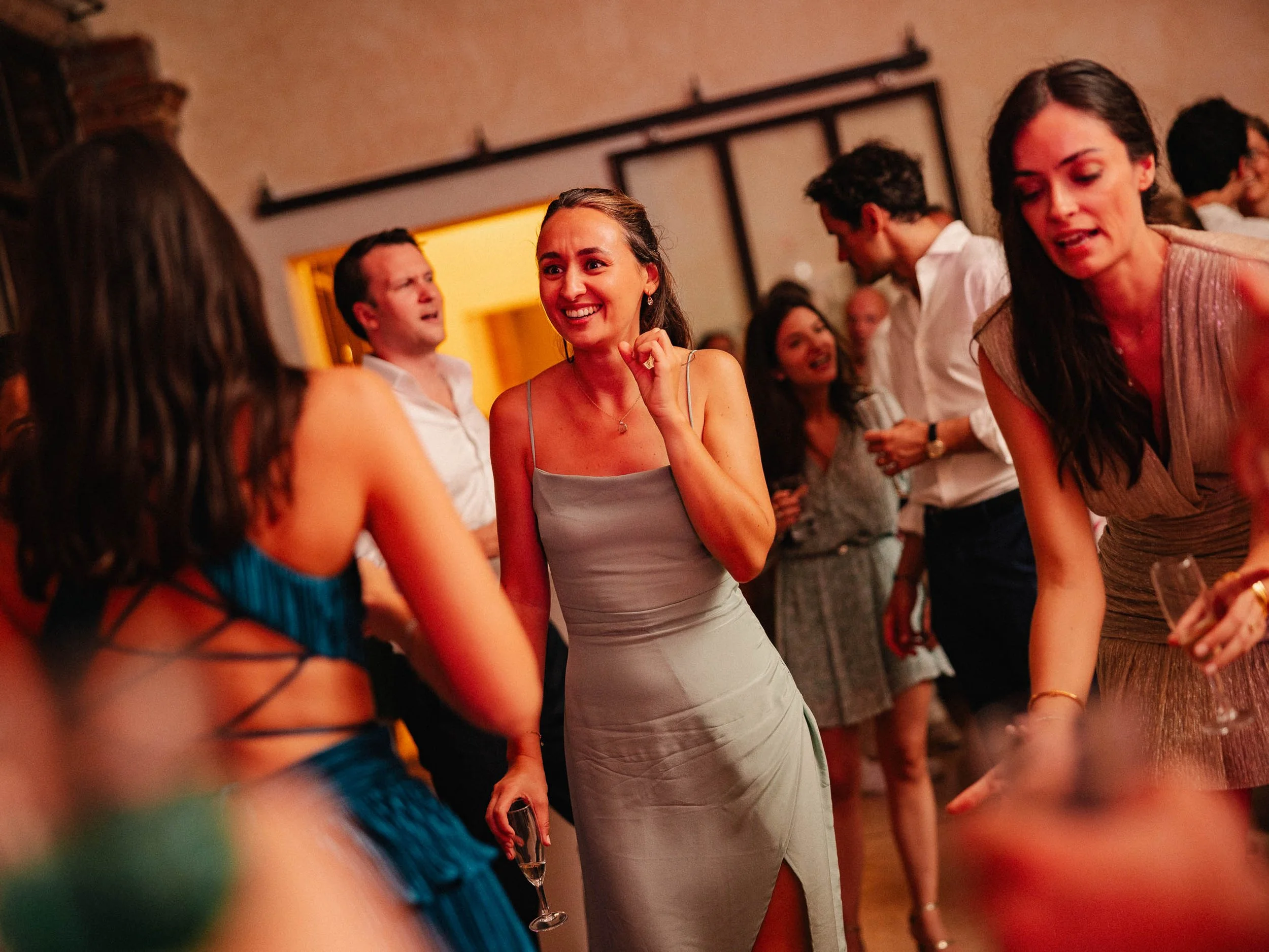 Emeline&Vincent-Findesoirée-Lucascerri-162.jpg