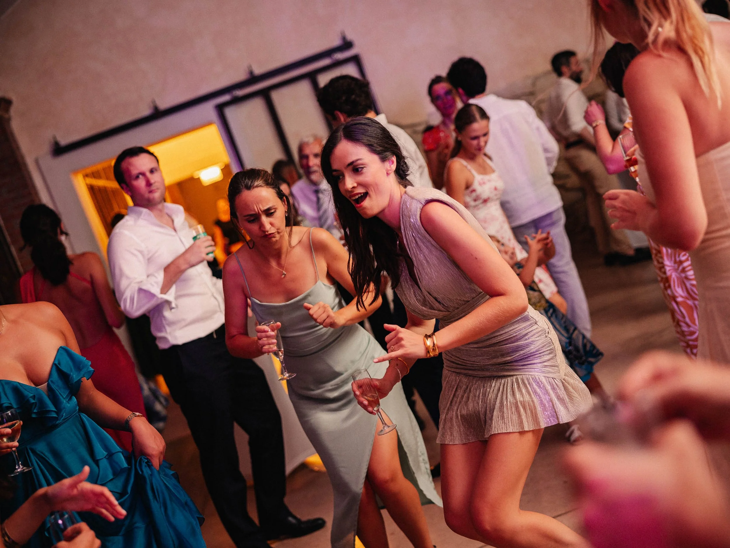 Emeline&Vincent-Findesoirée-Lucascerri-164.jpg