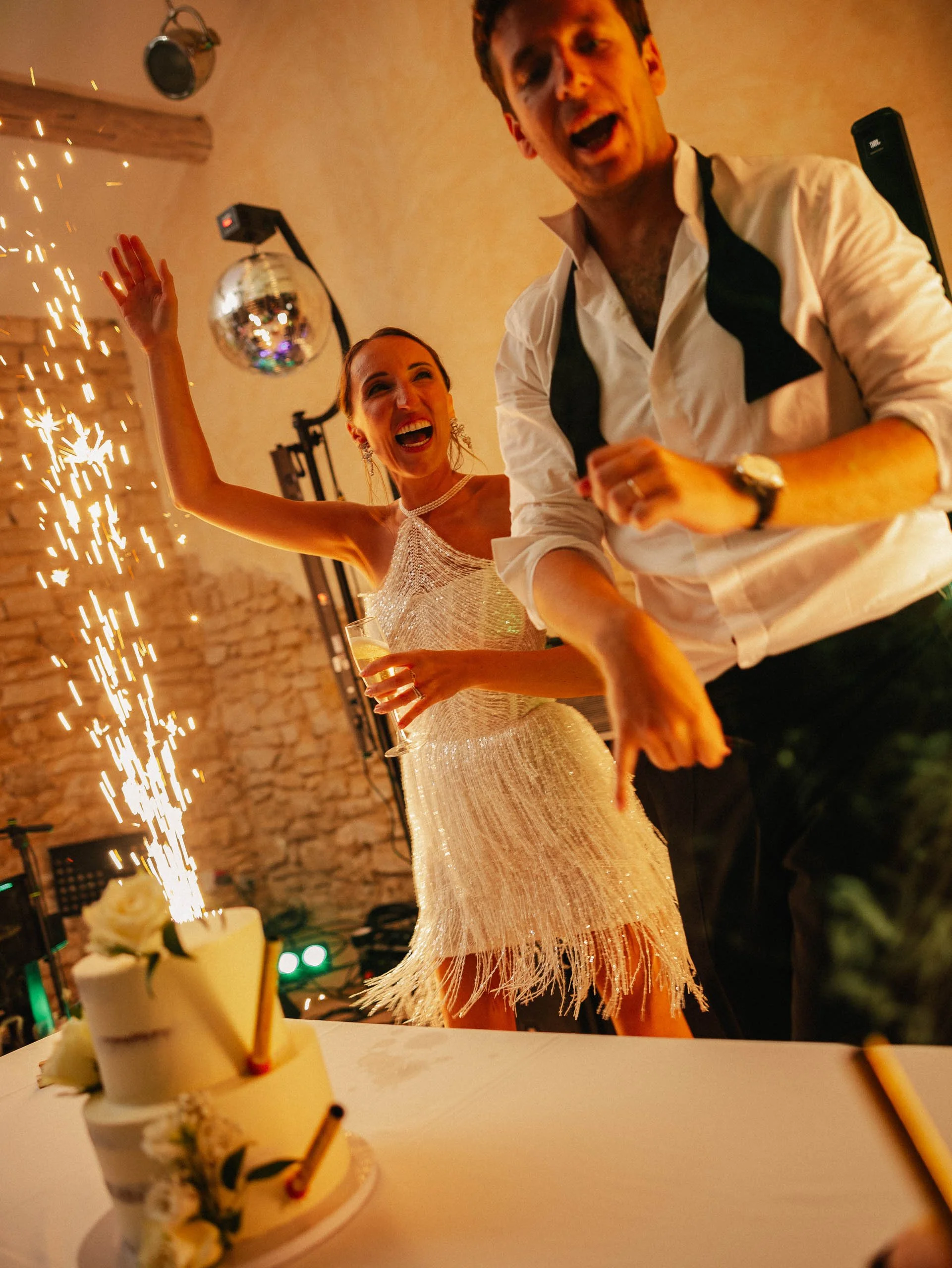 Emeline&Vincent-Findesoirée-Lucascerri-188.jpg